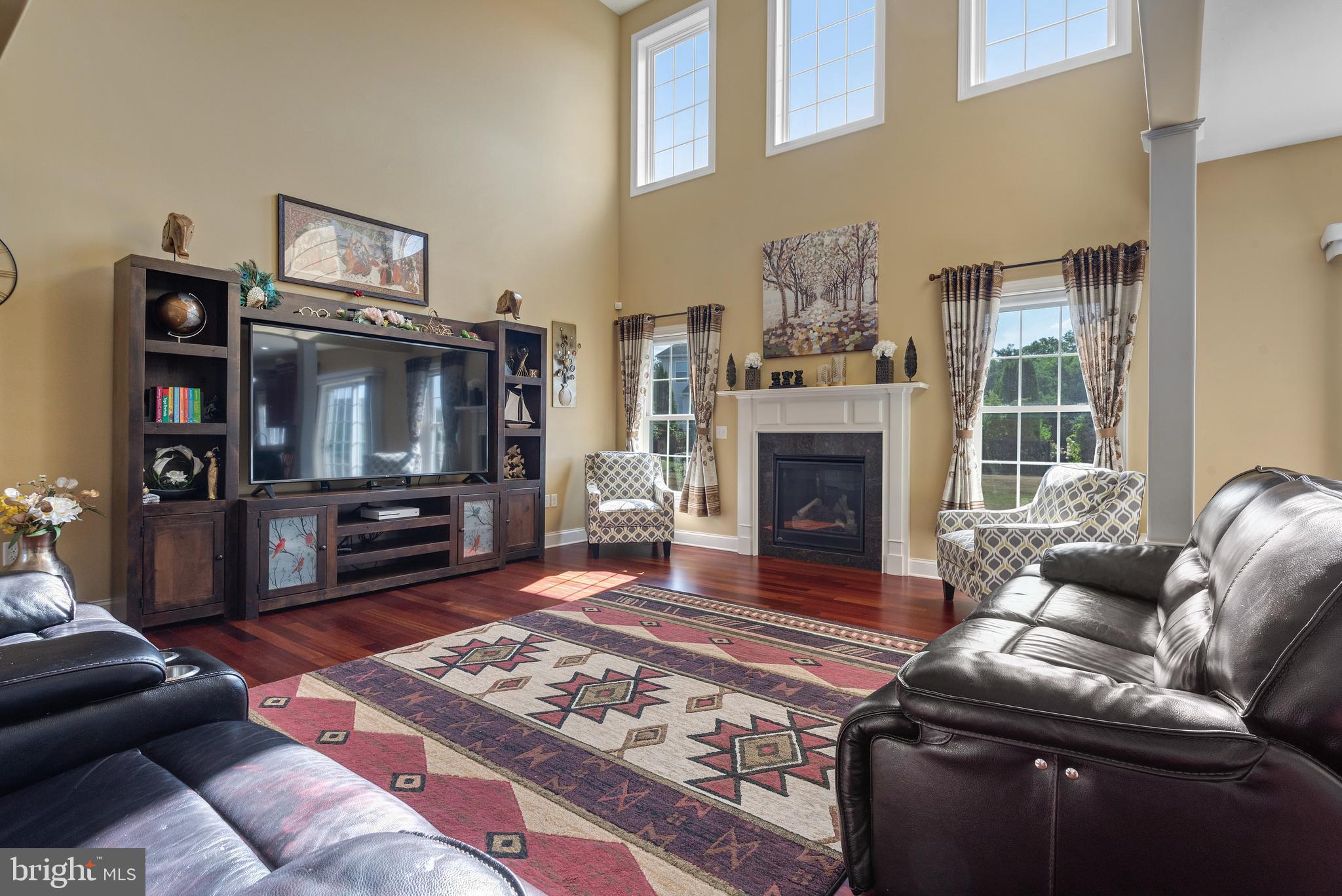 HAMPDEN SUMMIT - Residential