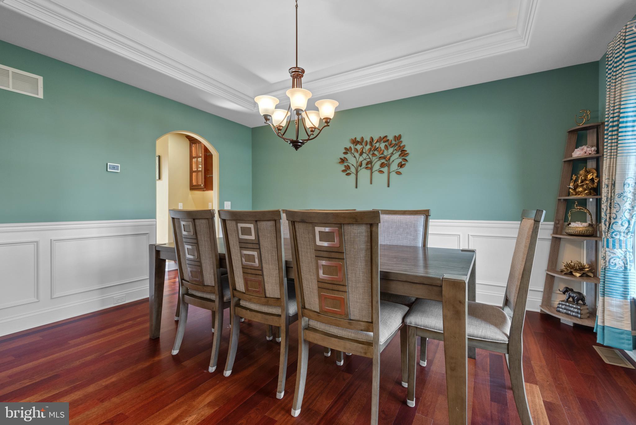 HAMPDEN SUMMIT - Residential