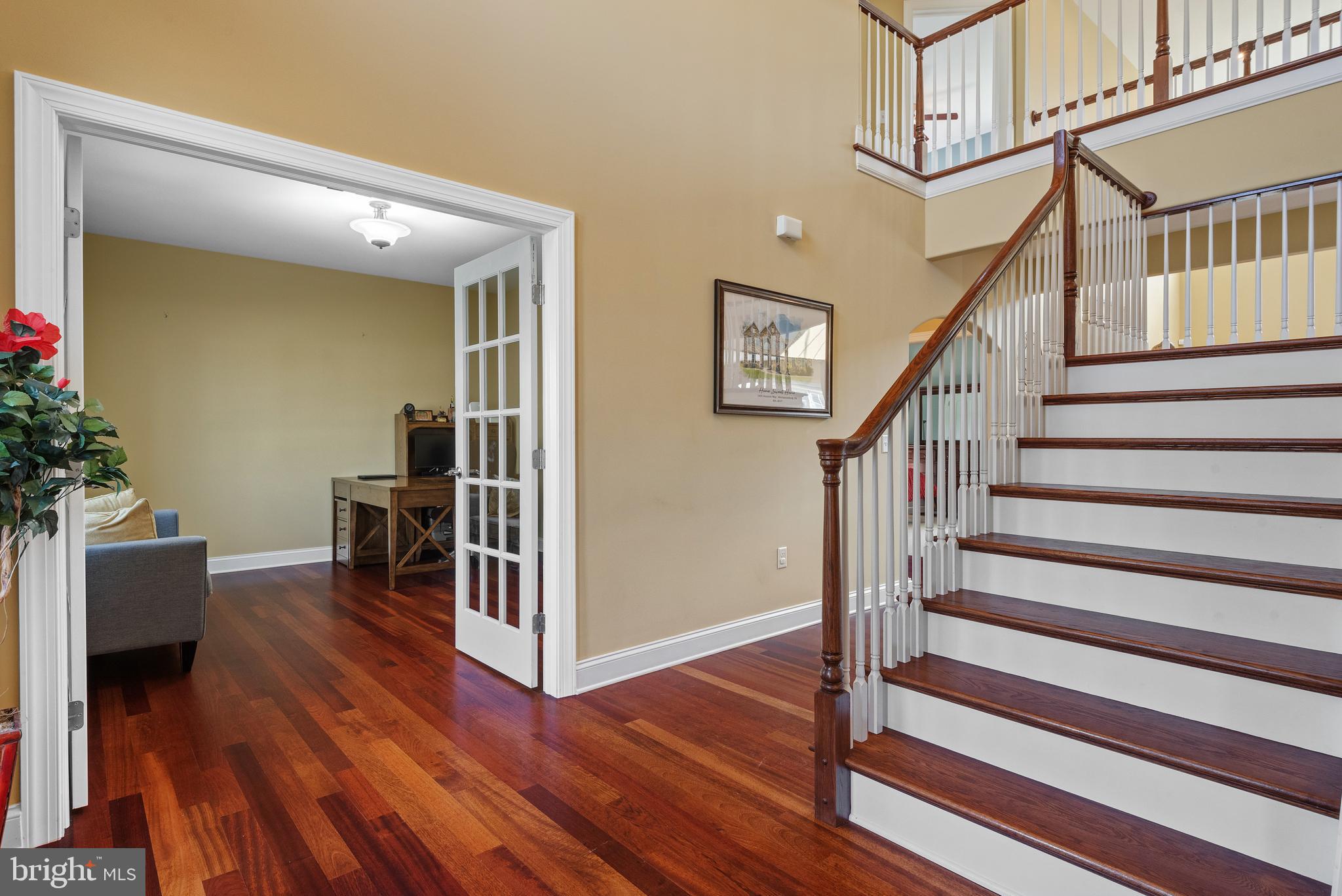 HAMPDEN SUMMIT - Residential