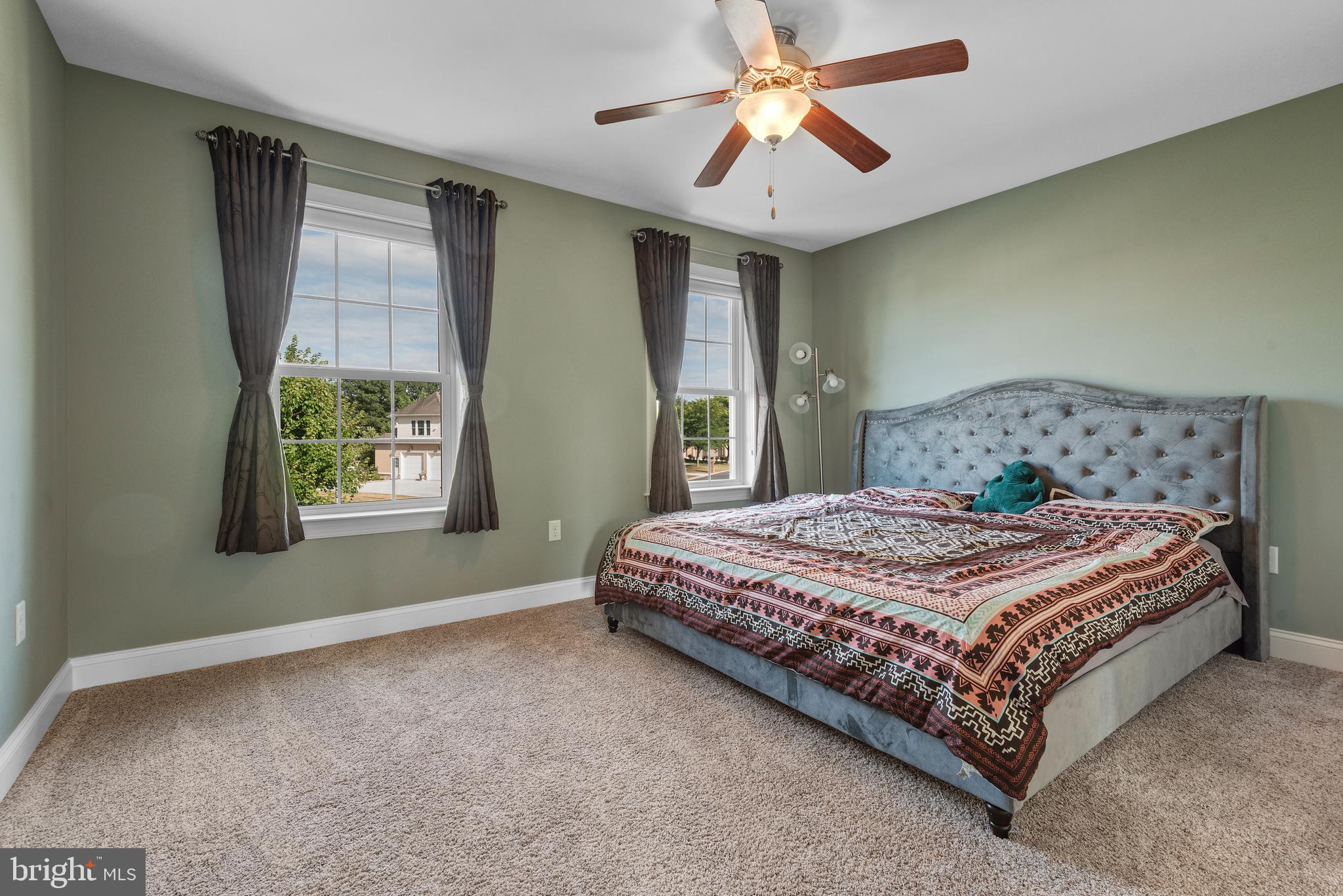 HAMPDEN SUMMIT - Residential