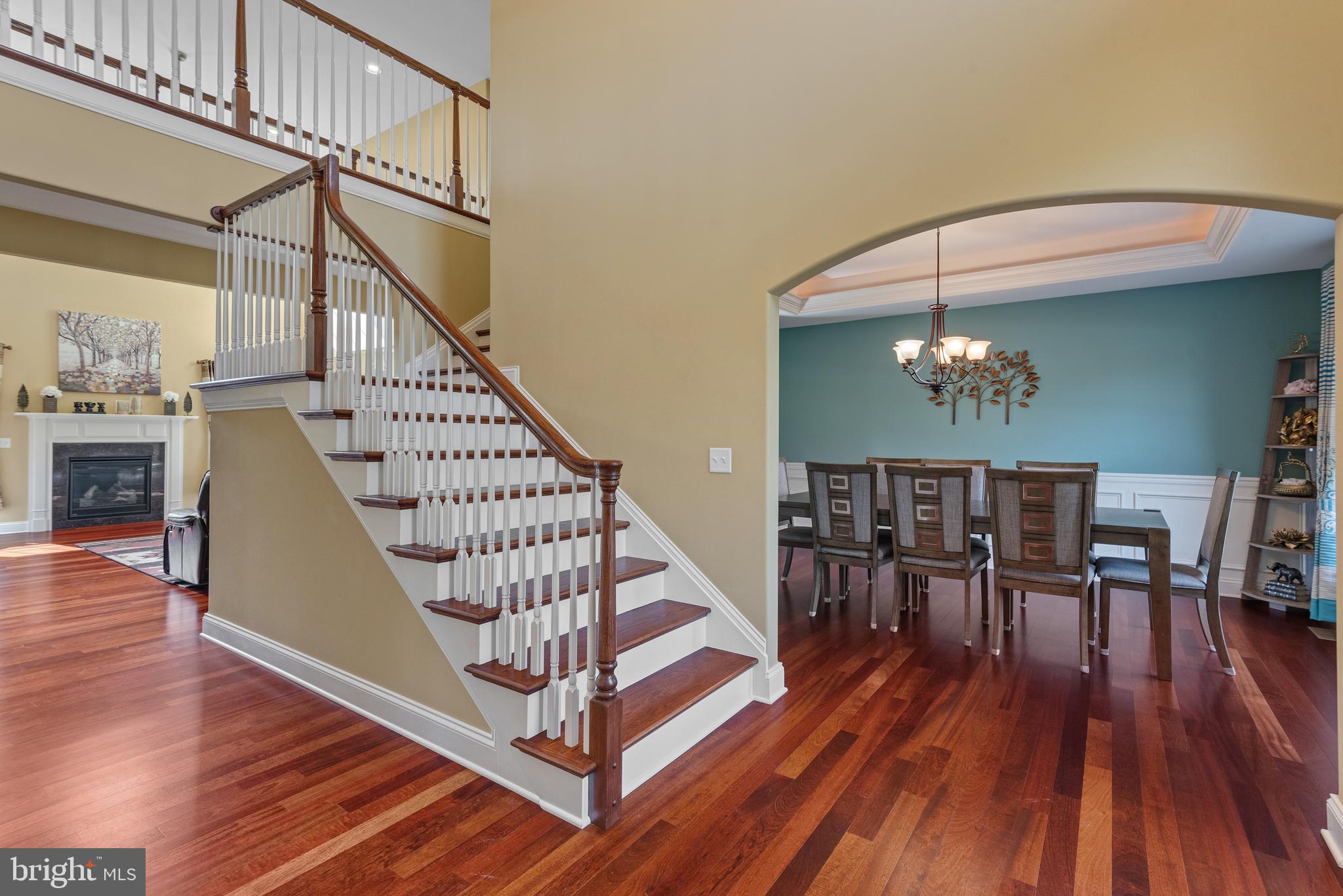 HAMPDEN SUMMIT - Residential