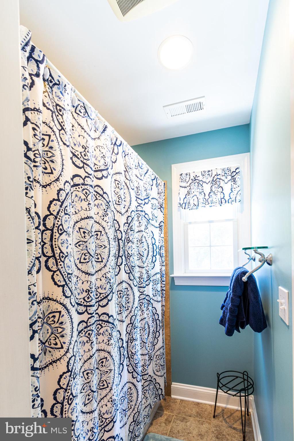 WEST ANNAPOLIS - Residential