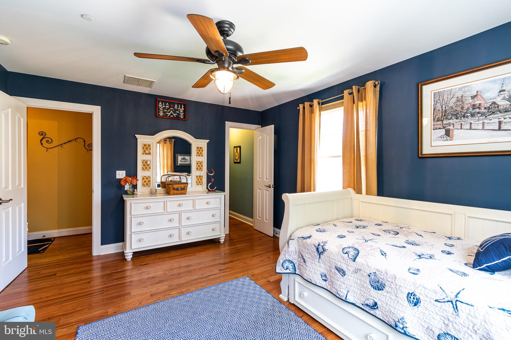 WEST ANNAPOLIS - Residential