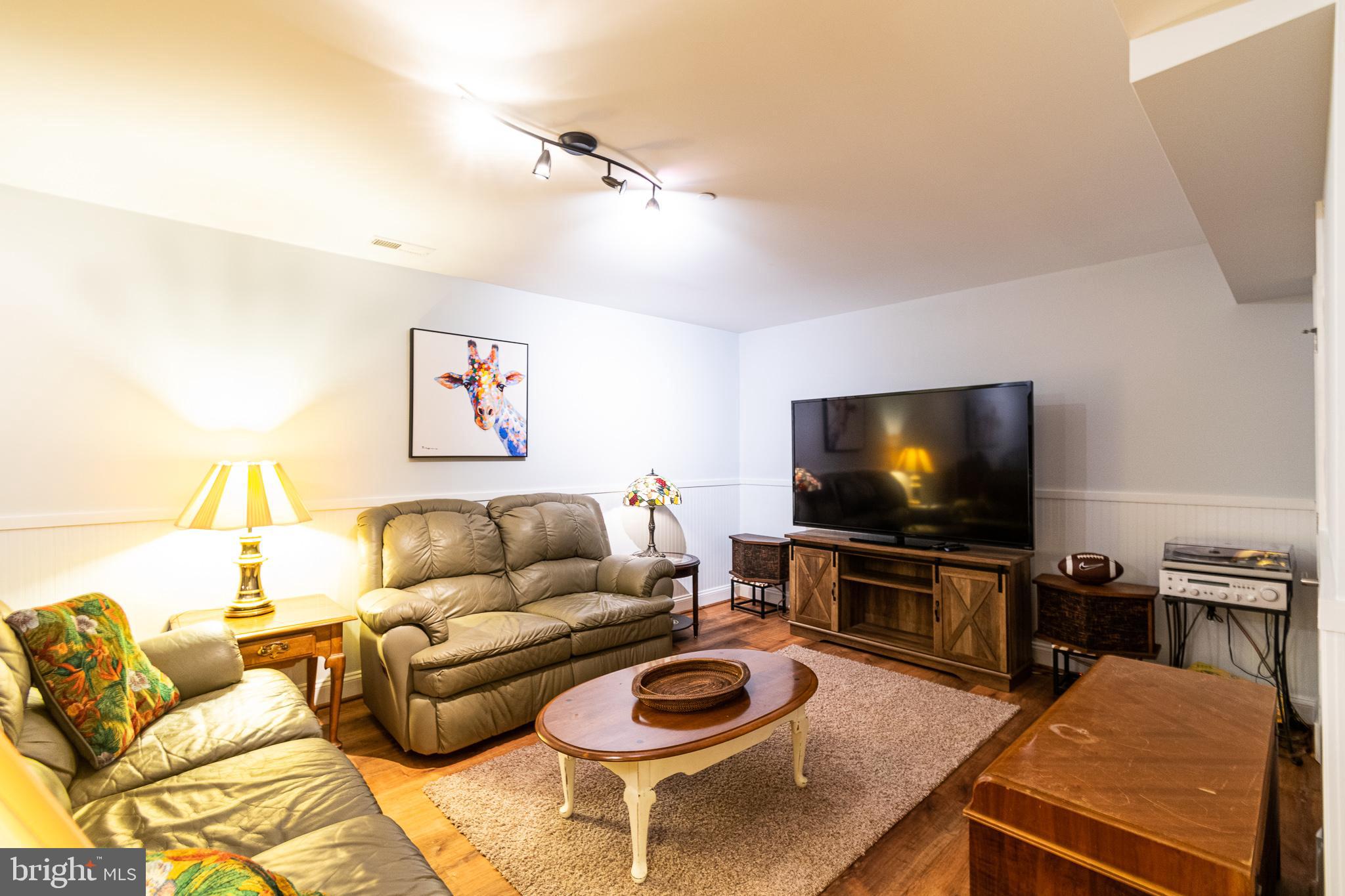 WEST ANNAPOLIS - Residential