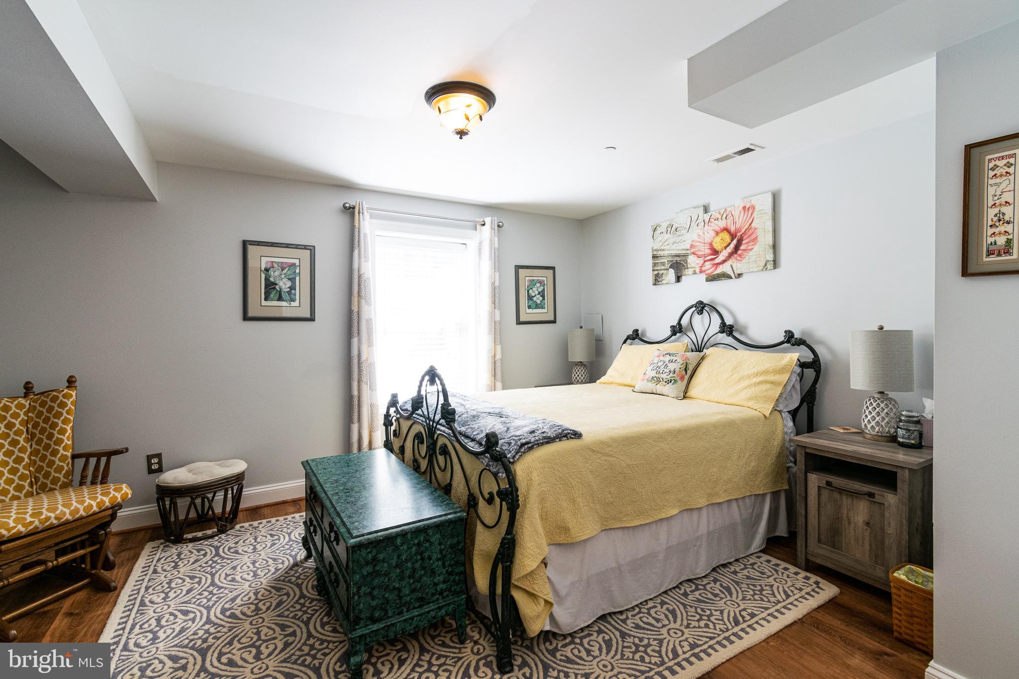 WEST ANNAPOLIS - Residential