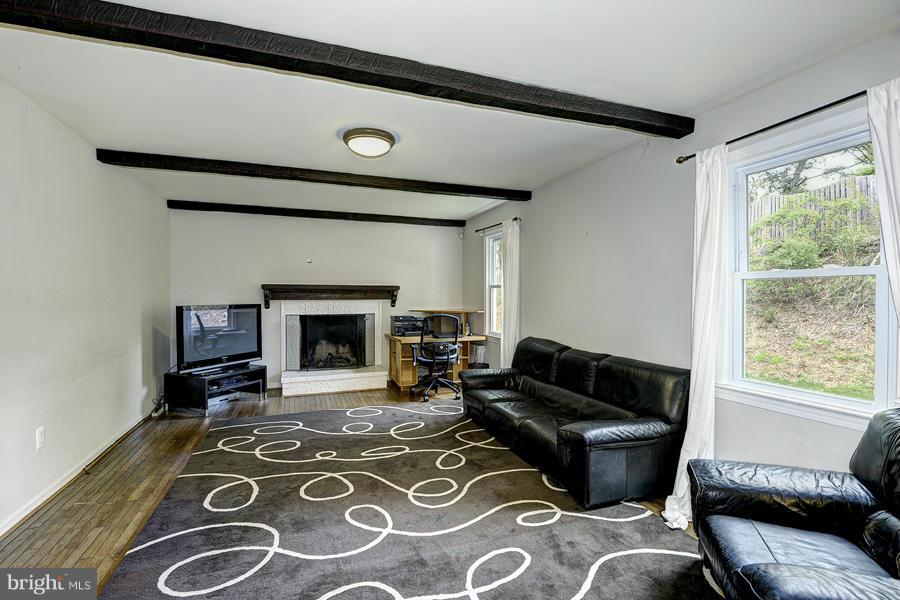 WILLERBURN ACRES - Residential