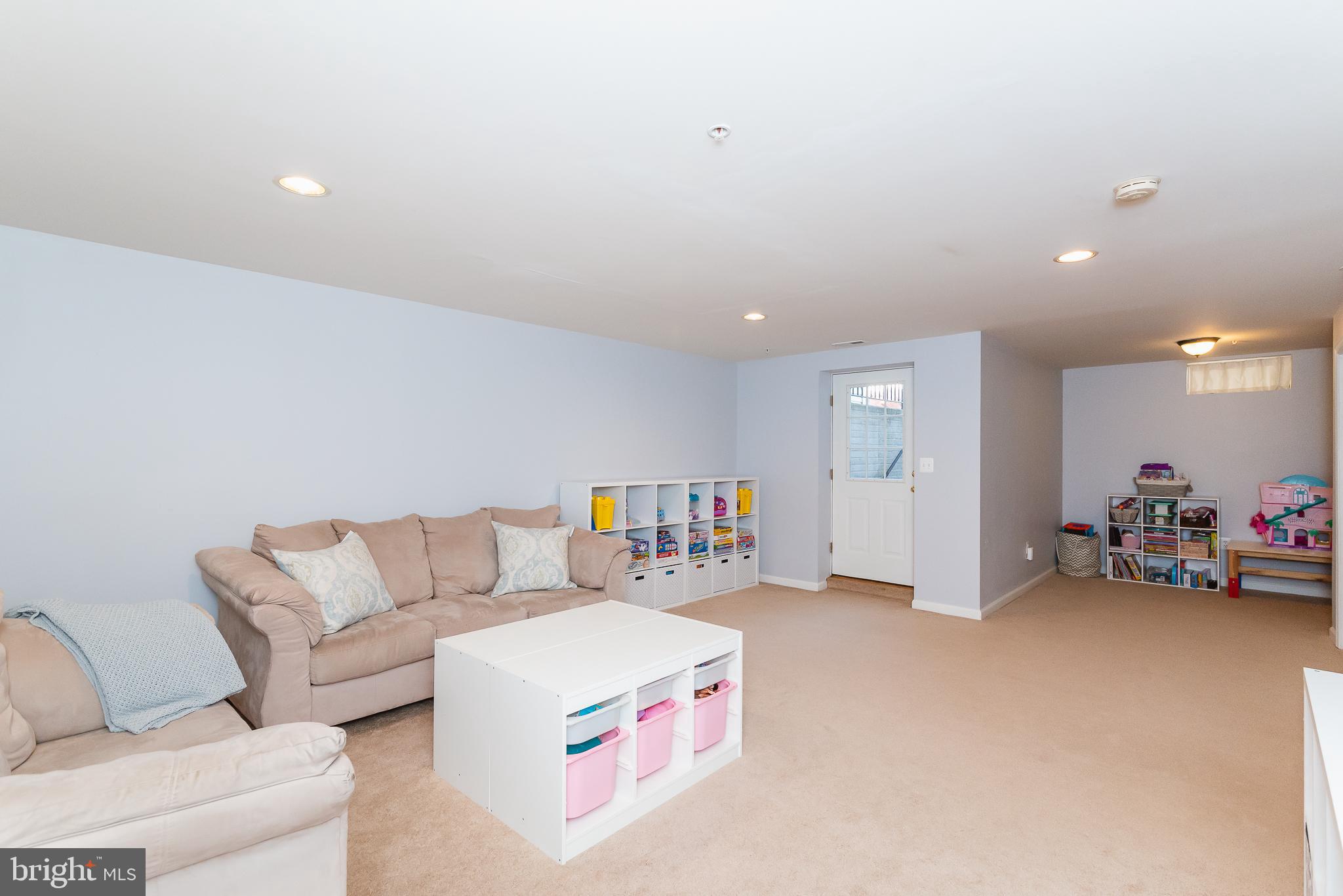 GREENBRIER HILLS - Residential