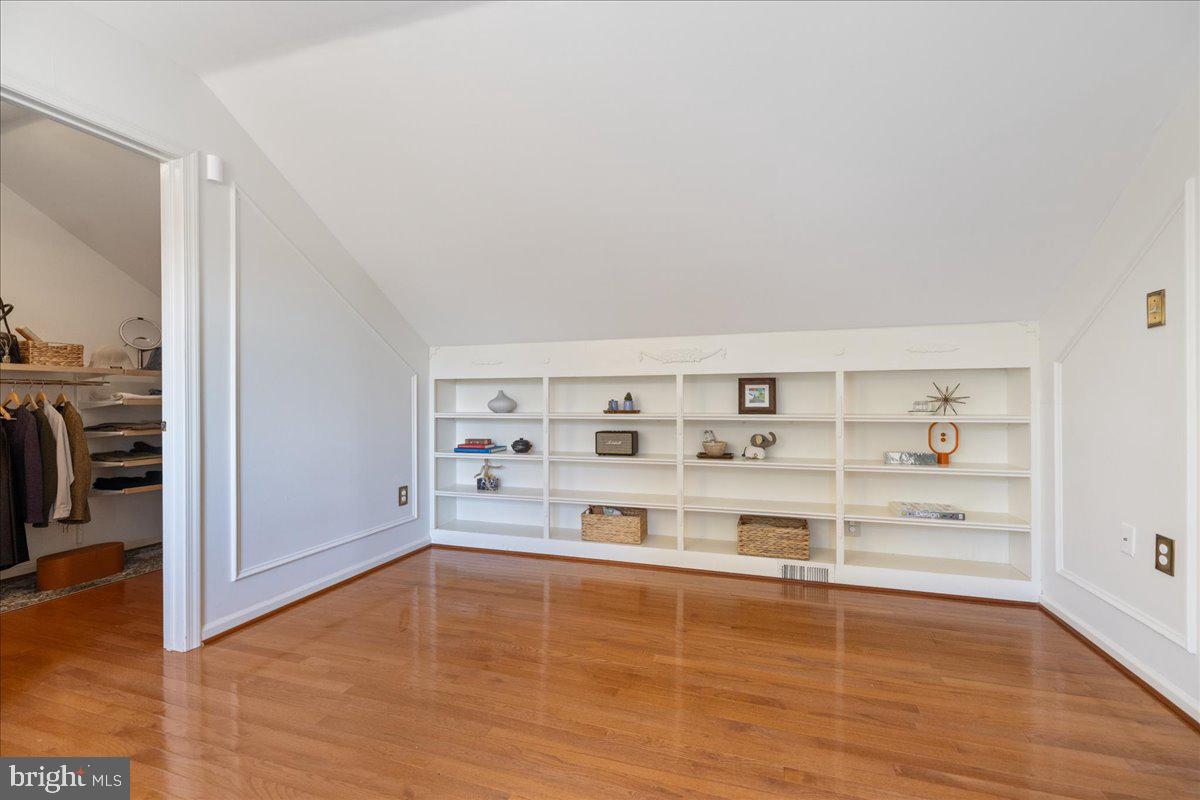 HEATHER RIDGE - Residential