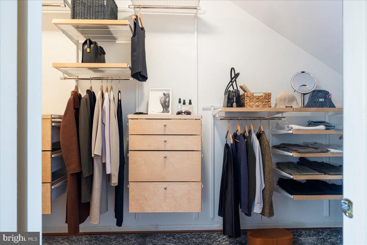 HEATHER RIDGE - Residential