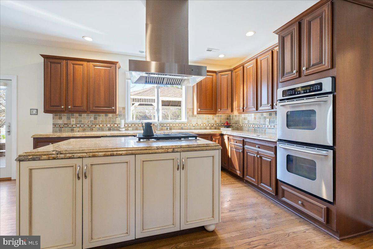 HEATHER RIDGE - Residential