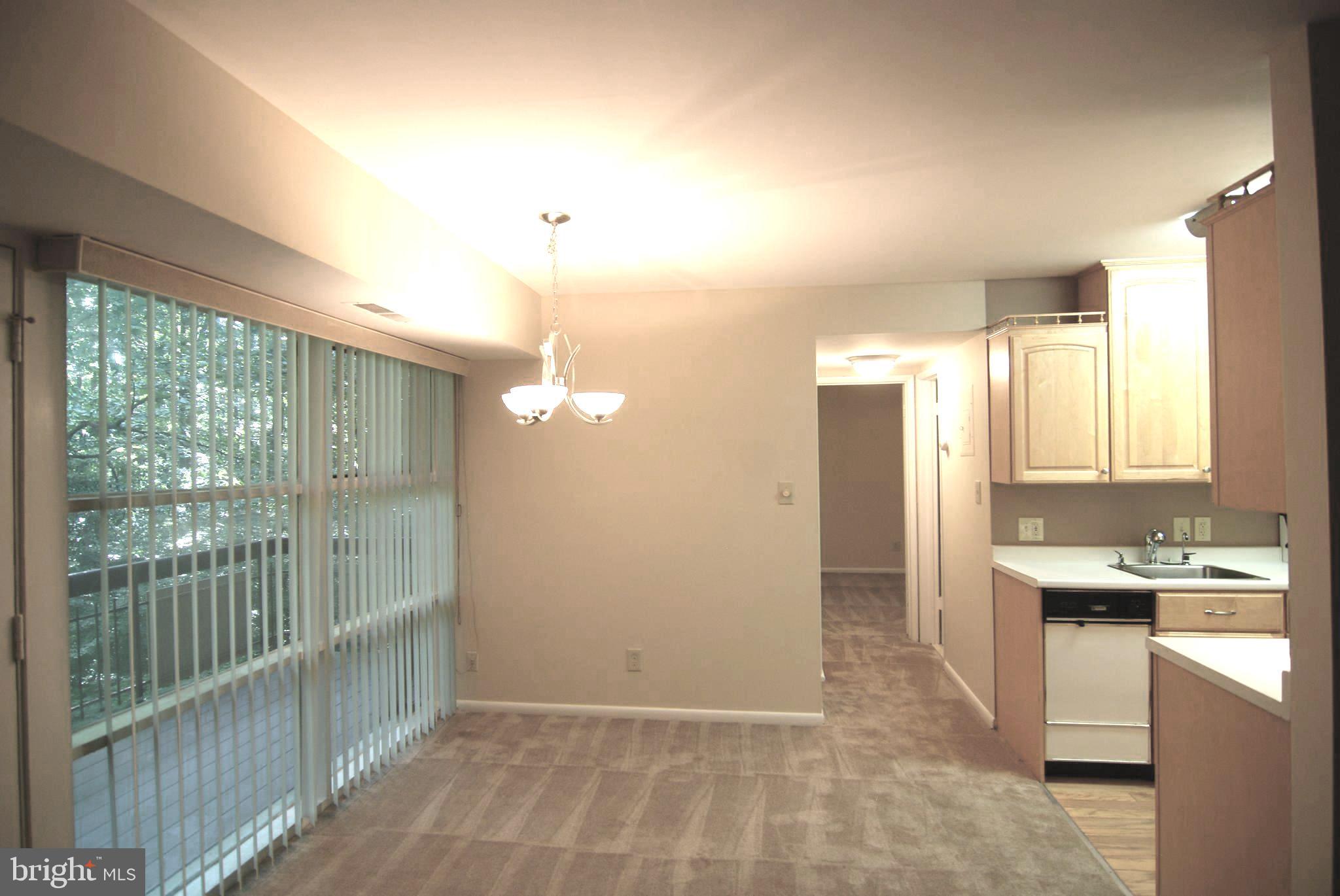 FAIRFAX HERITAGE - Residential Lease