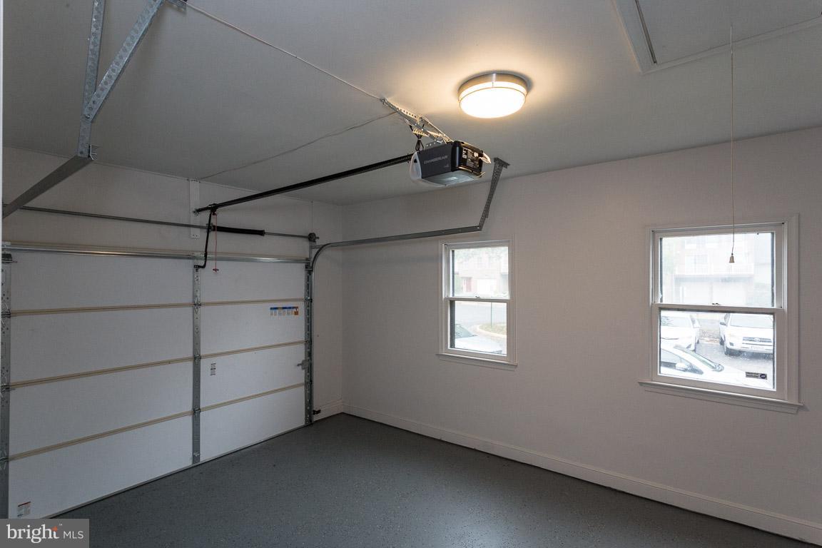 PINECREST - Residential