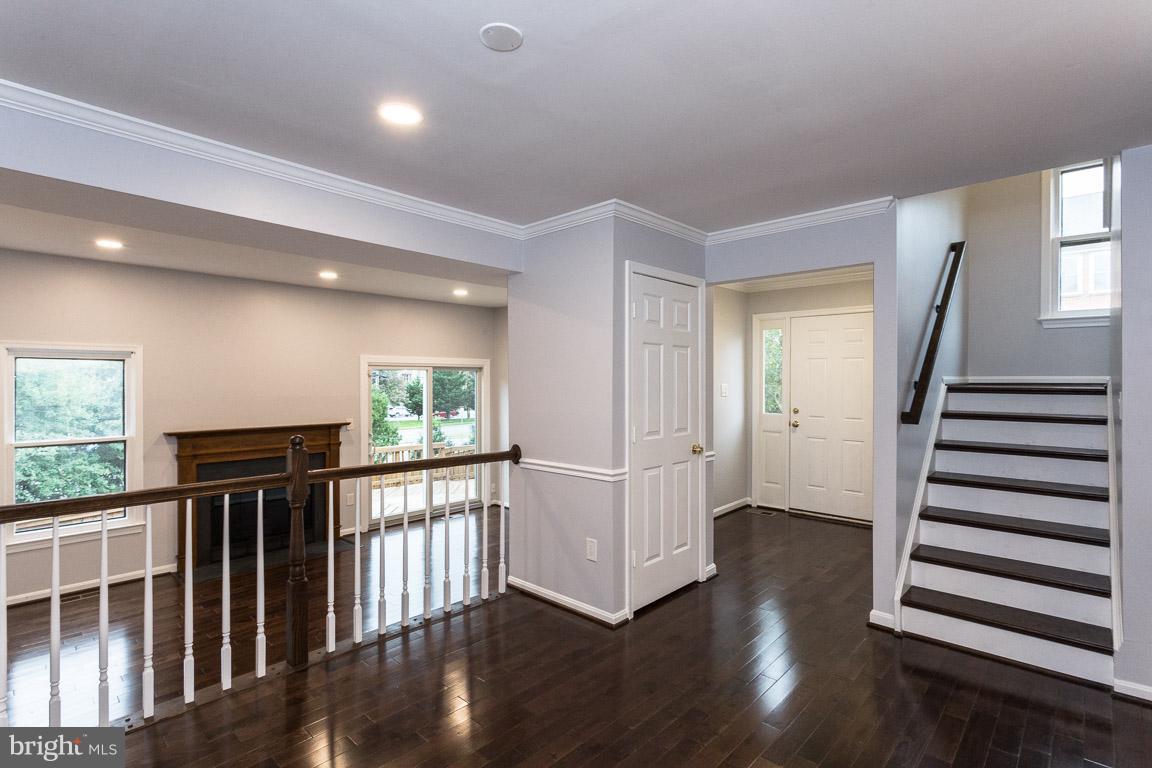 PINECREST - Residential