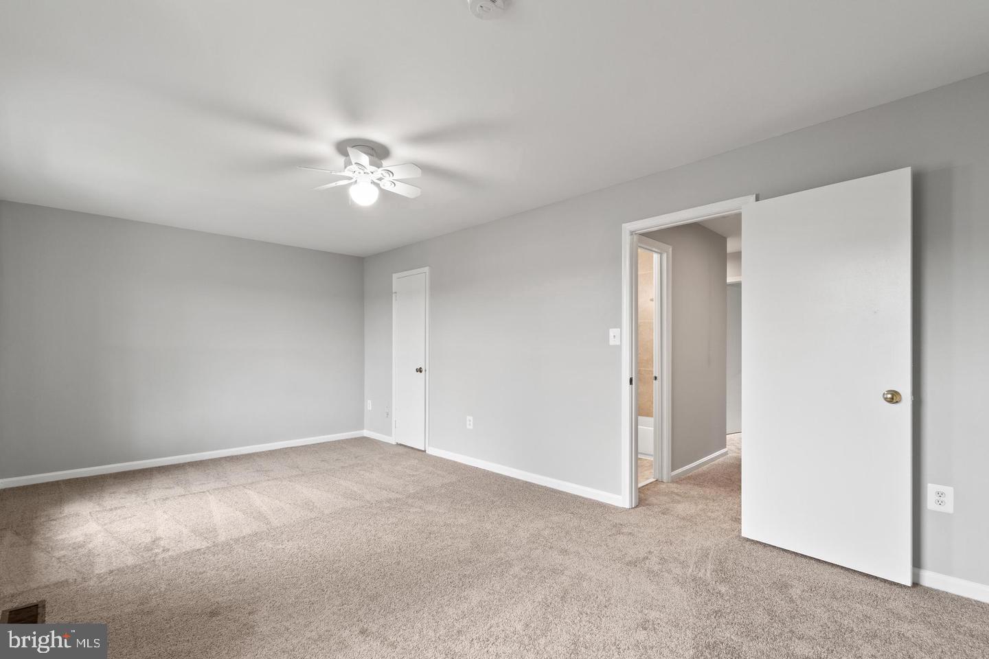 WILLIAMSTOWN - Residential Lease