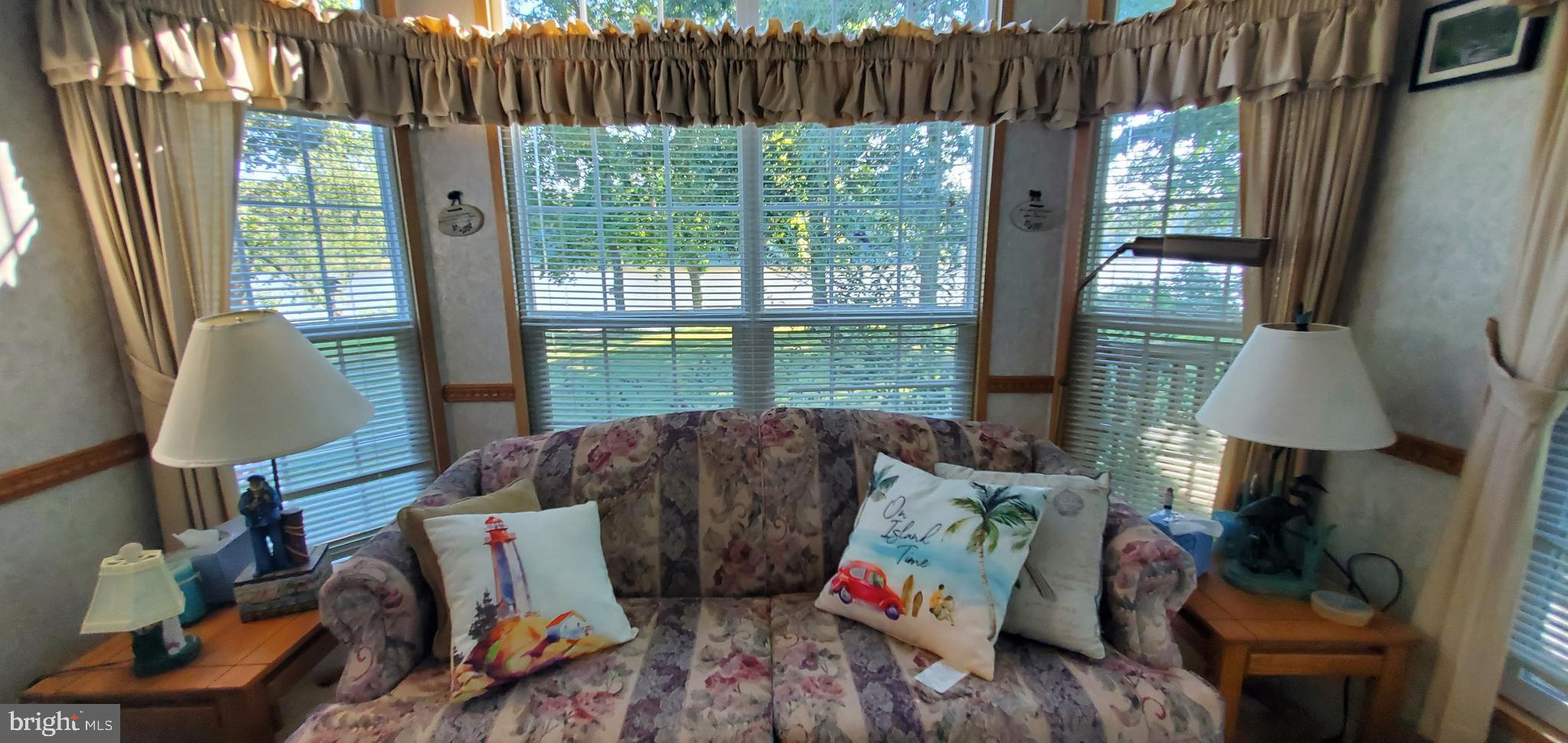 INDIAN ACRES - Residential