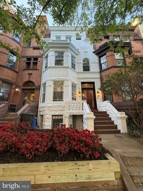 Photo of 1903 Kalorama Road NW, WASHINGTON, DC 20009 (MLS # DCDC2255966)