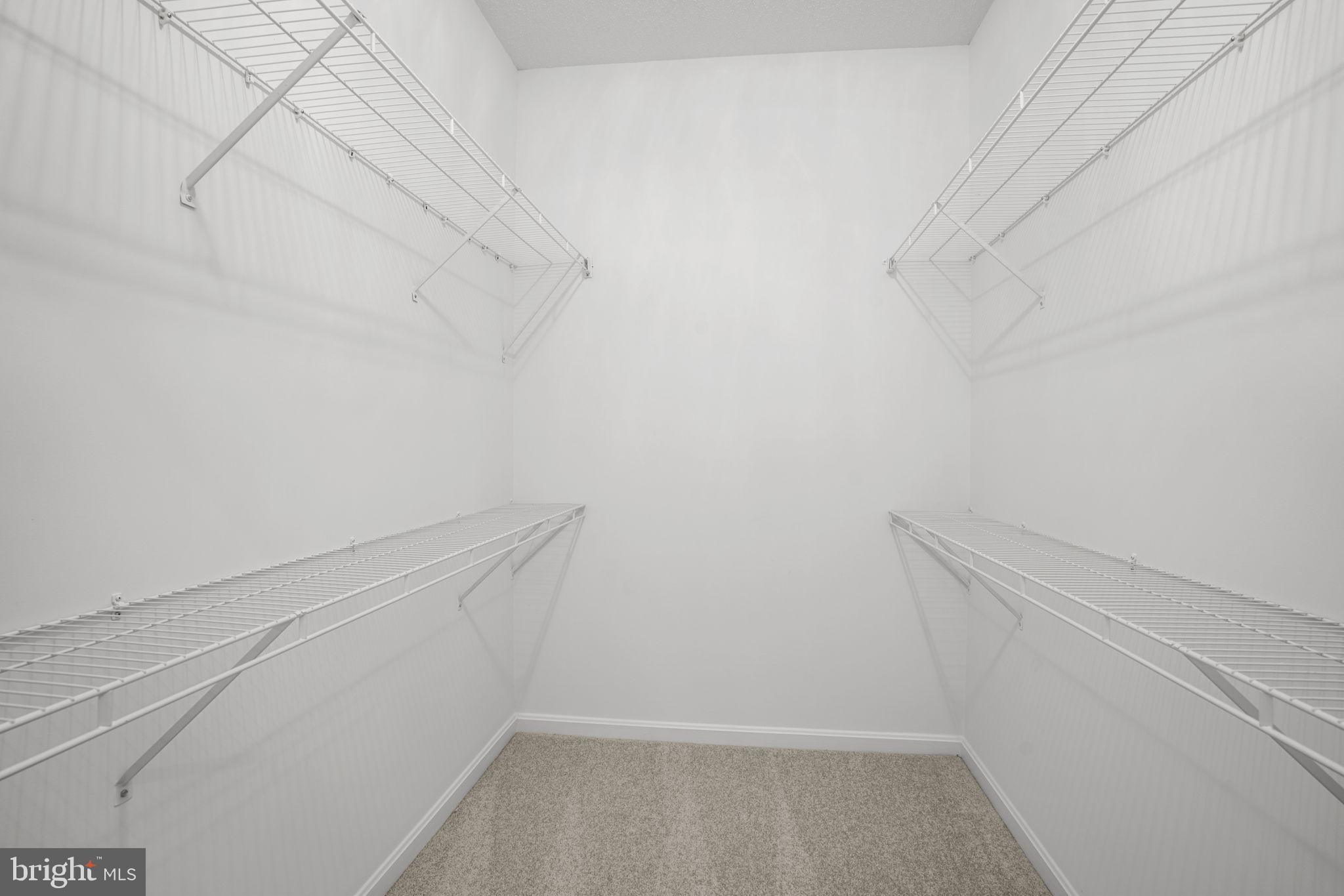 HAWTHORNE GREENE - Residential