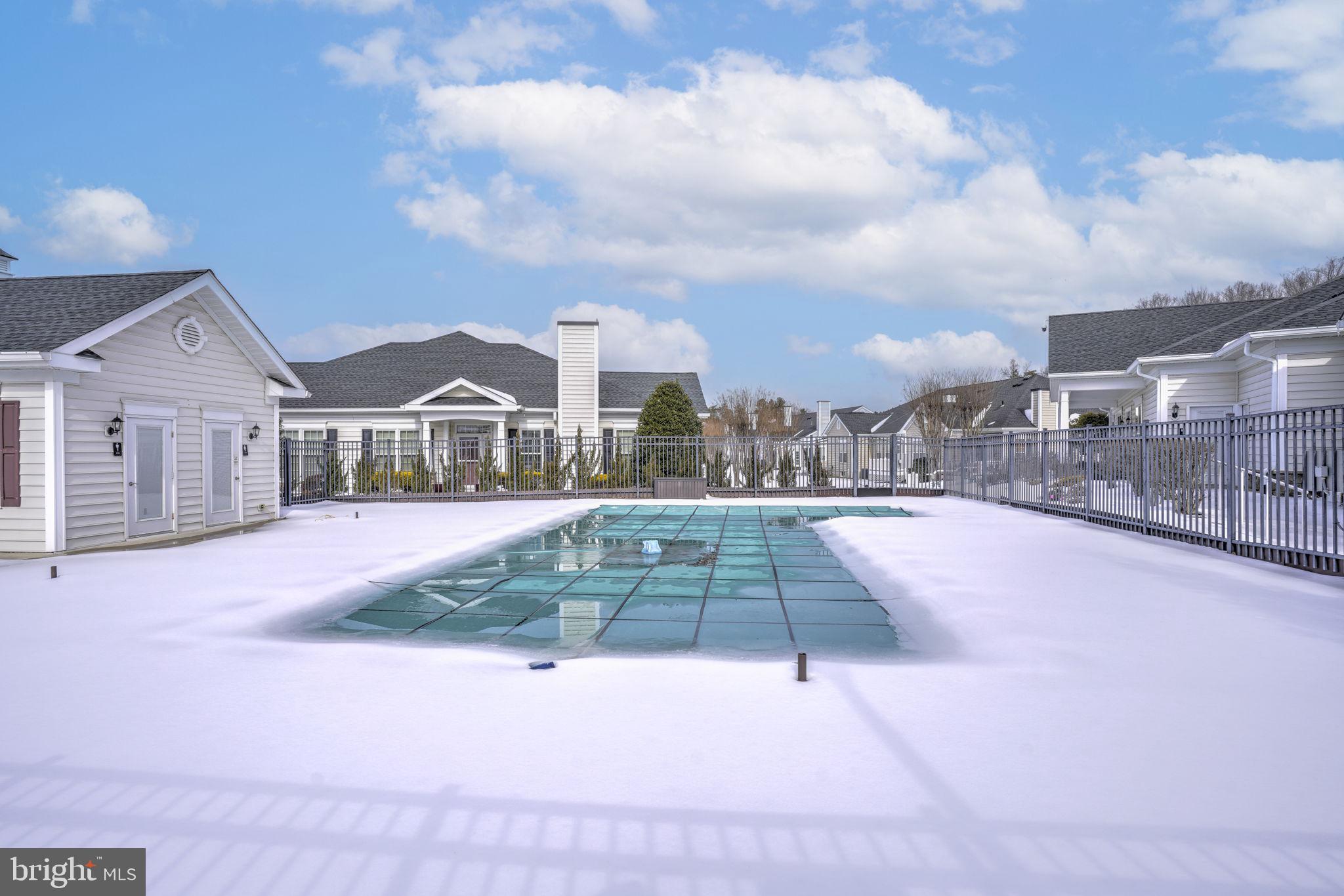 HAWTHORNE GREENE - Residential