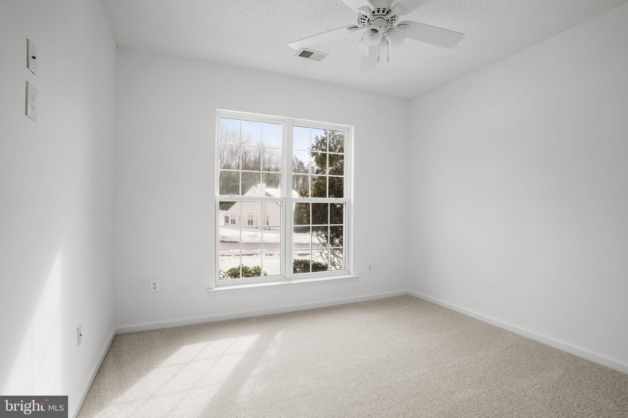 HAWTHORNE GREENE - Residential