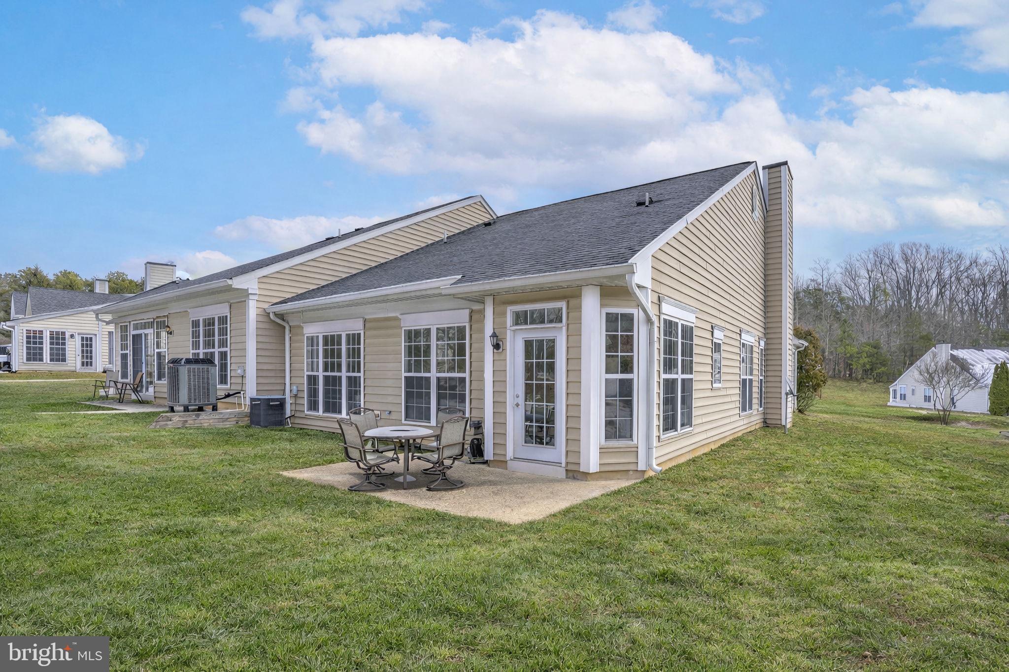 HAWTHORNE GREENE - Residential