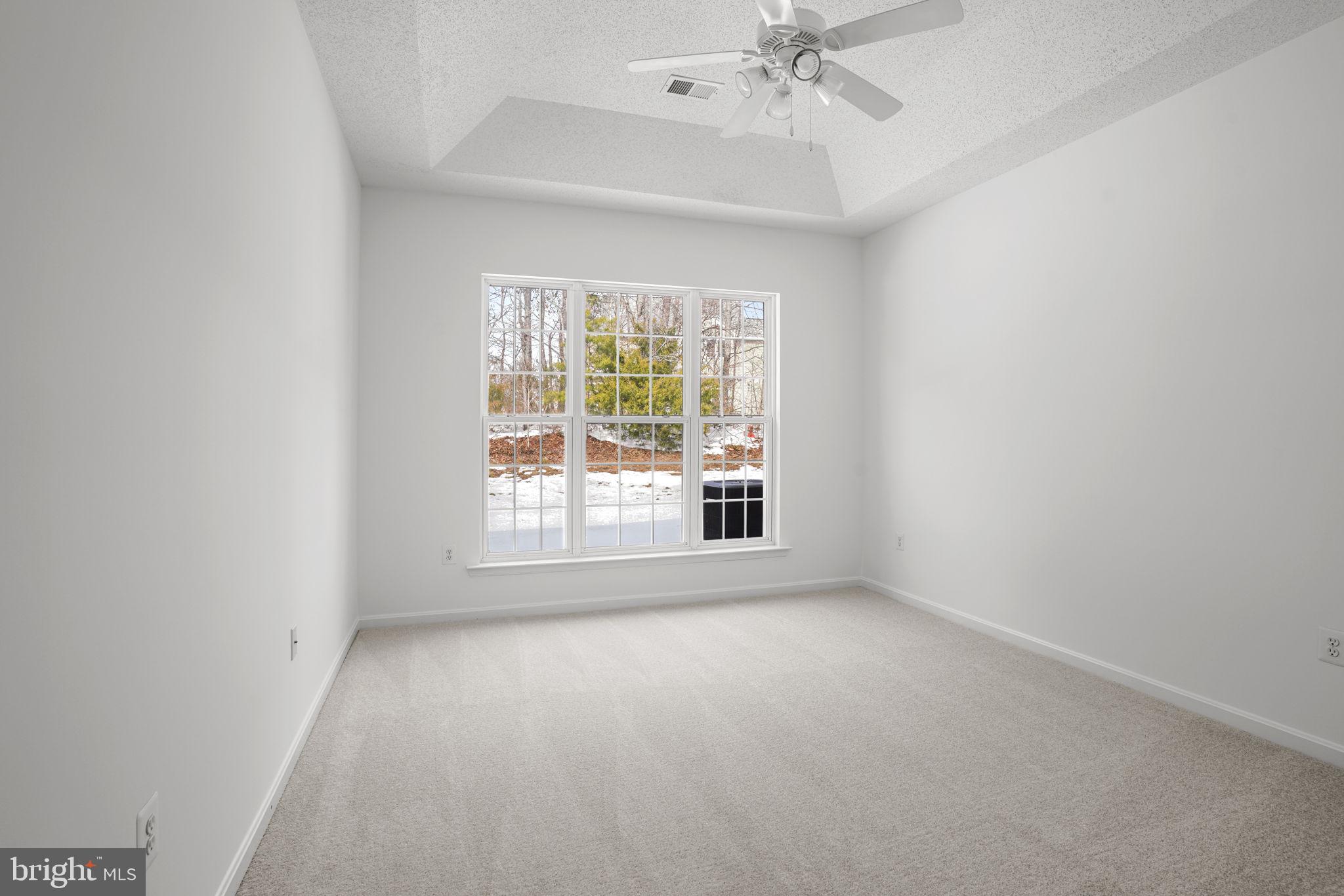 HAWTHORNE GREENE - Residential