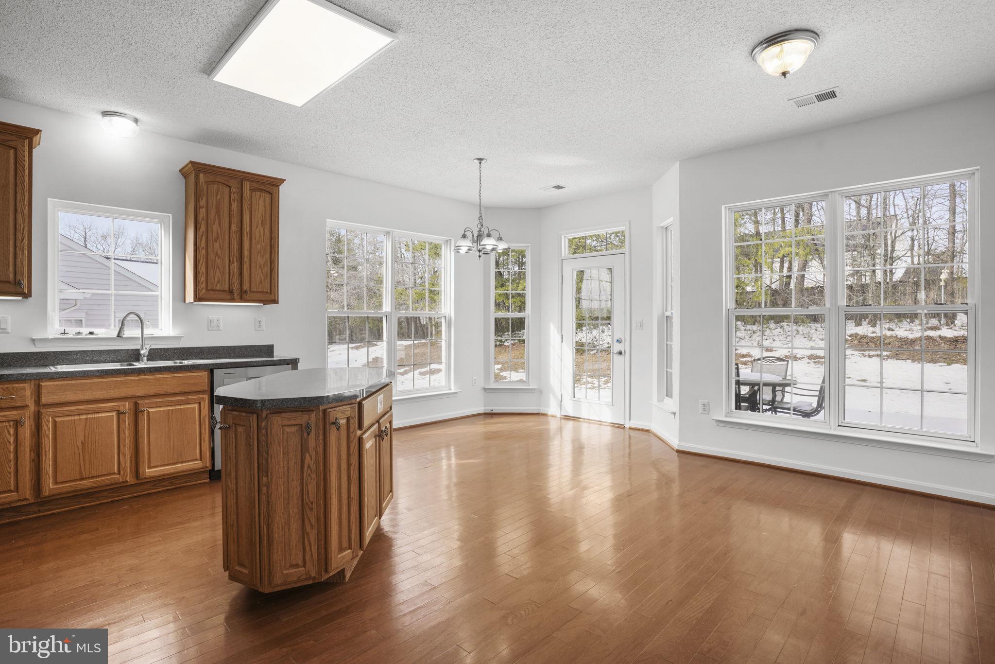 HAWTHORNE GREENE - Residential