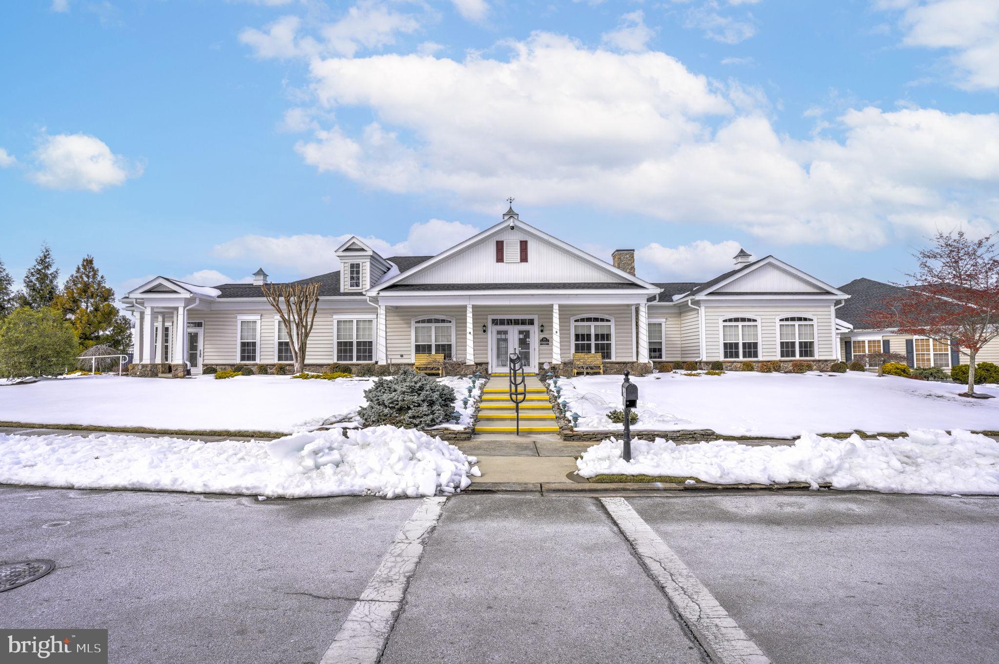 HAWTHORNE GREENE - Residential