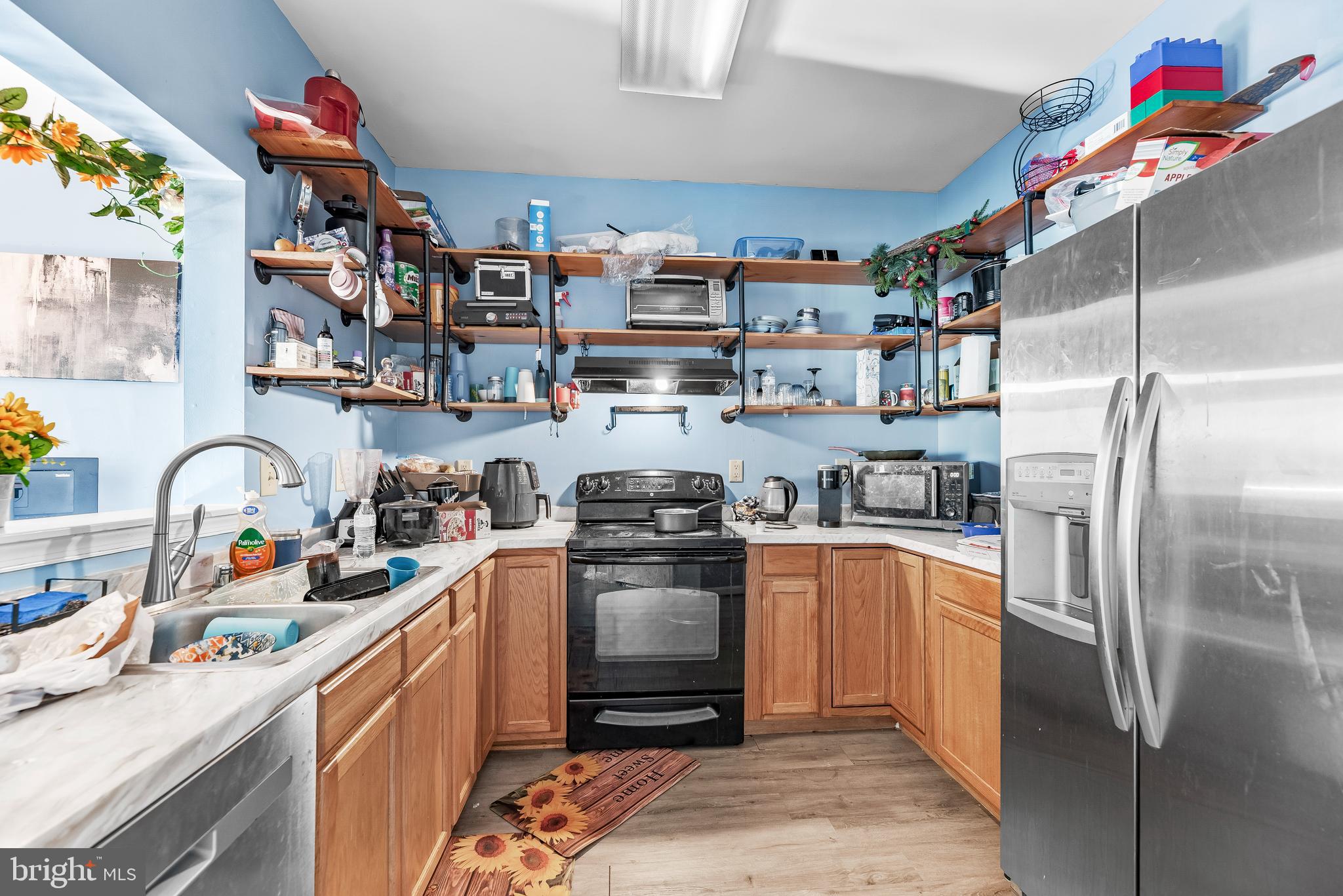 SEVEN OAKS - Residential