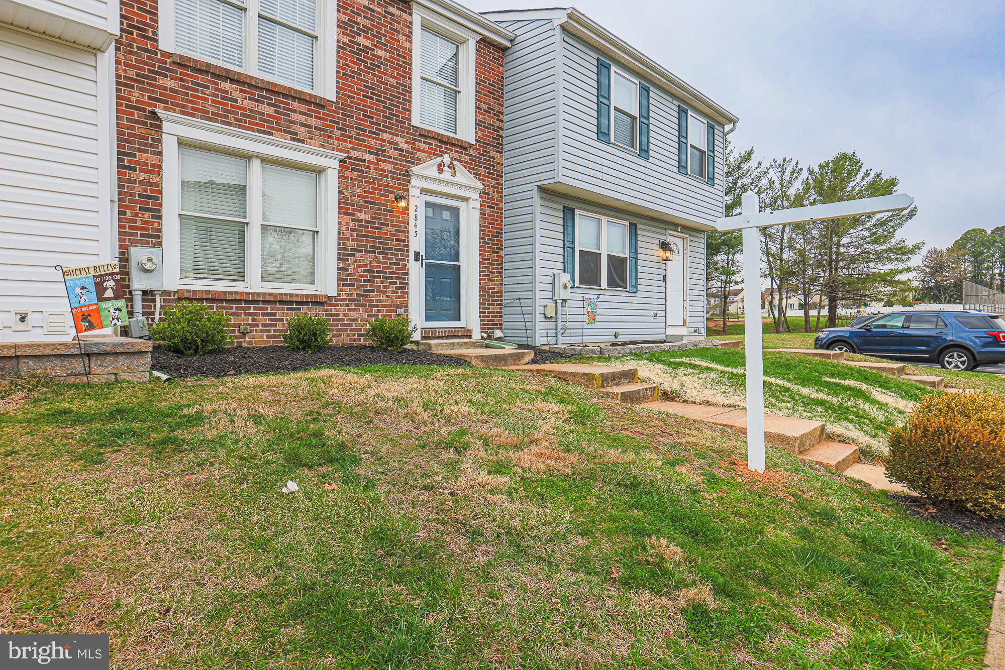 2845 LONGFELLOW COURT