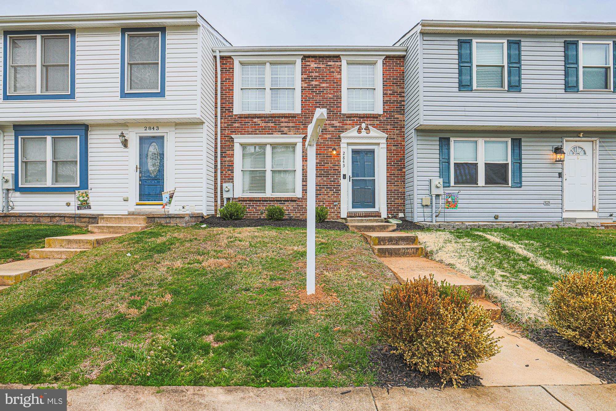 2845 LONGFELLOW COURT