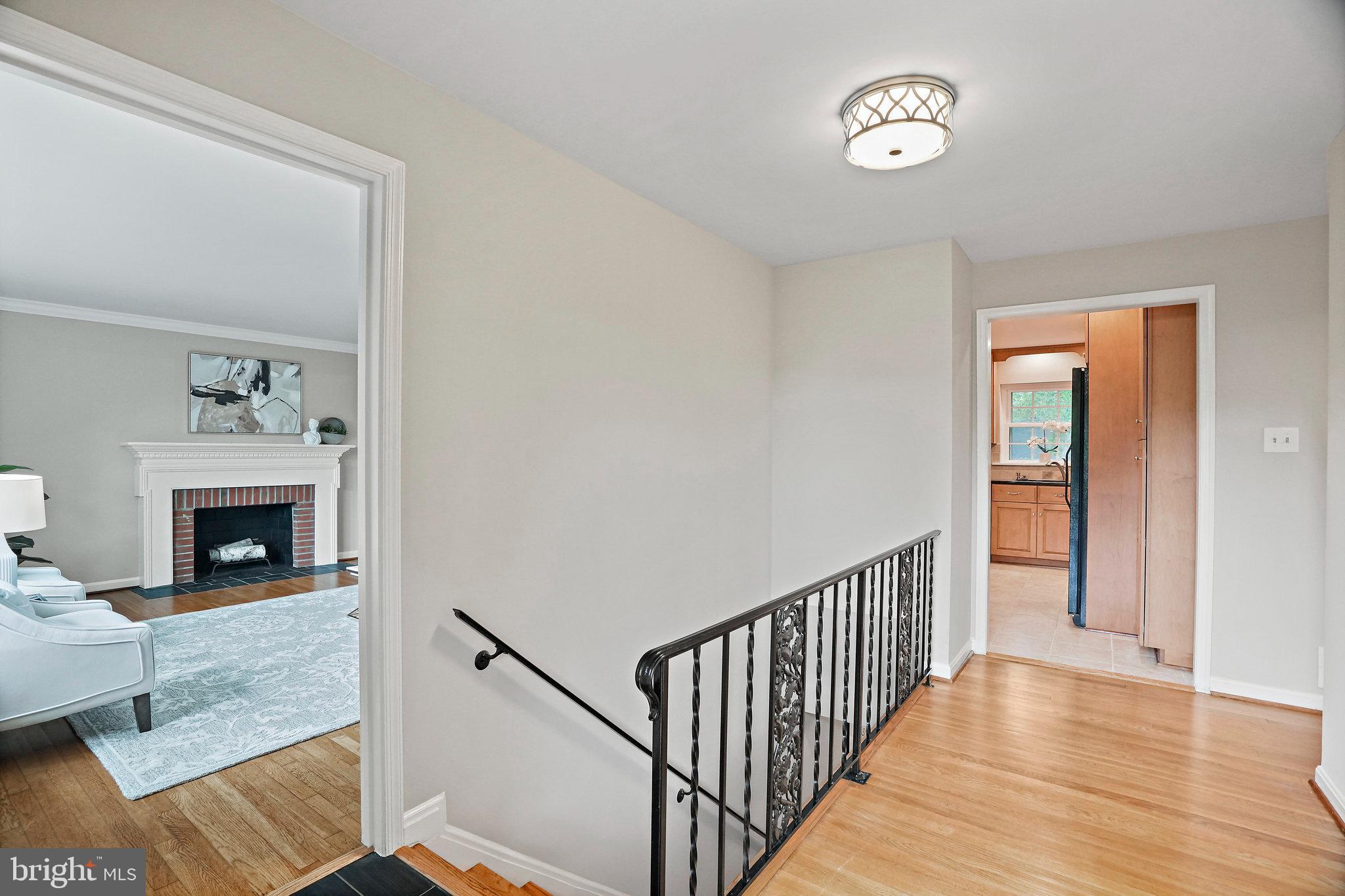 BEVERLY HILLS - Residential