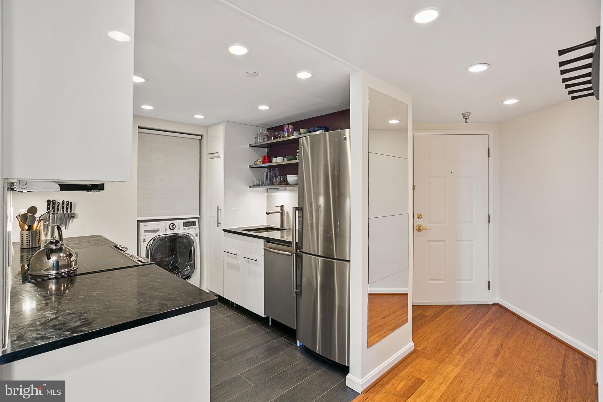 CHARLESTON CONDO - Residential Lease