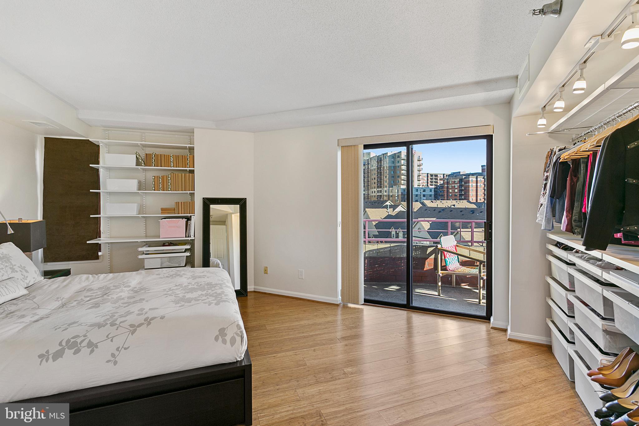 CHARLESTON CONDO - Residential Lease