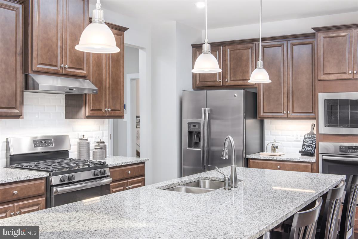 MAGNESS MILL - Residential