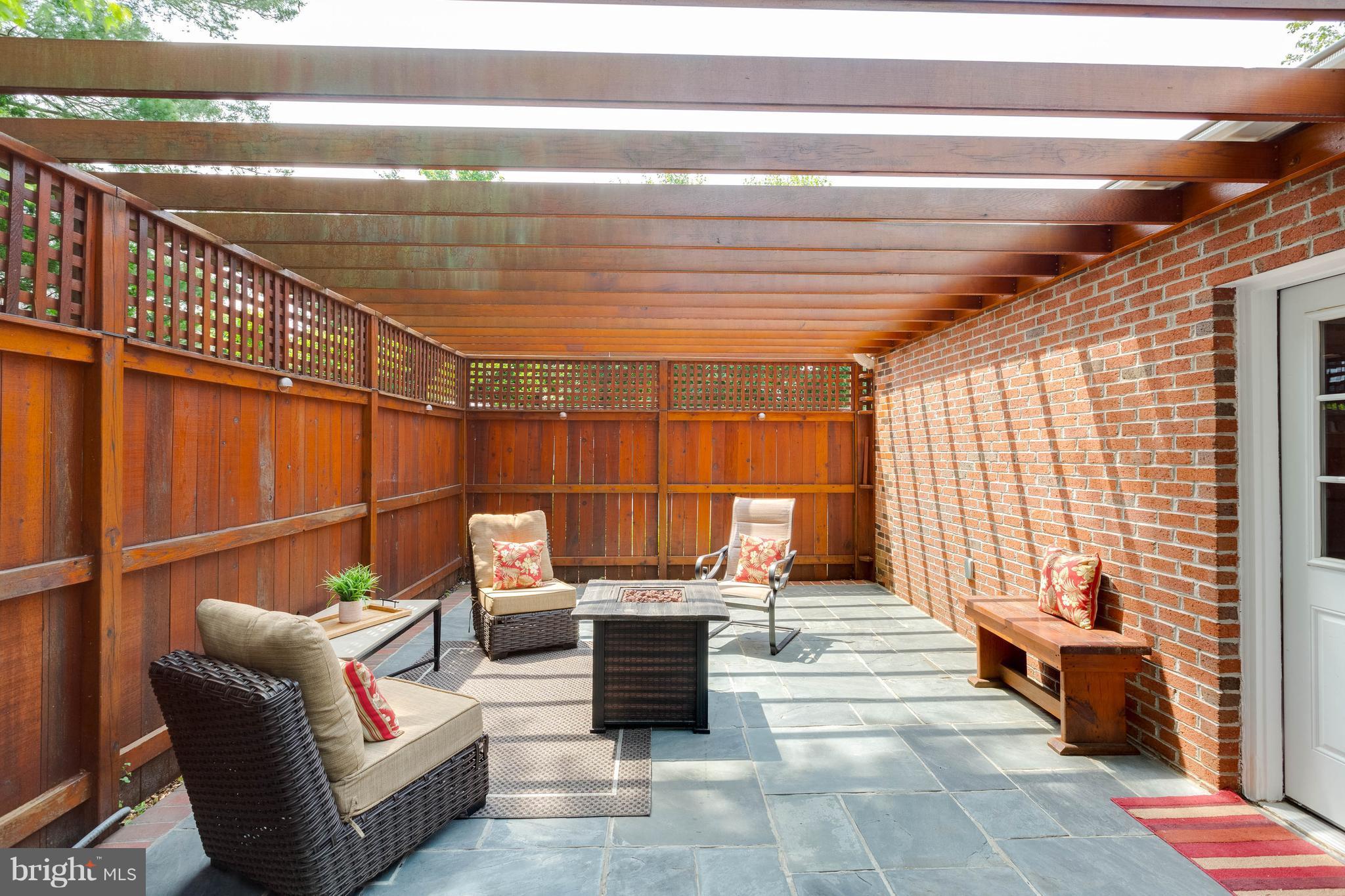 SARATOGA - Residential