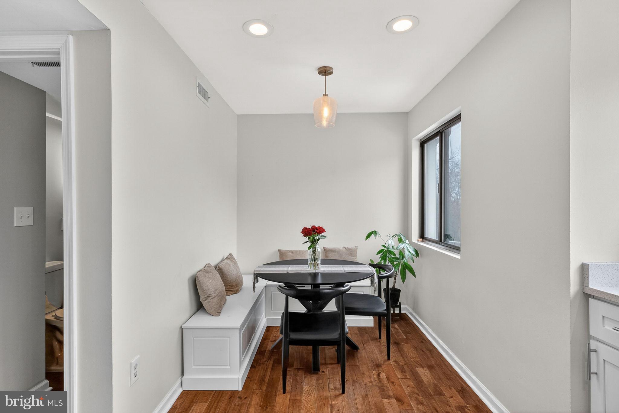 RIPPON LANDING - Residential