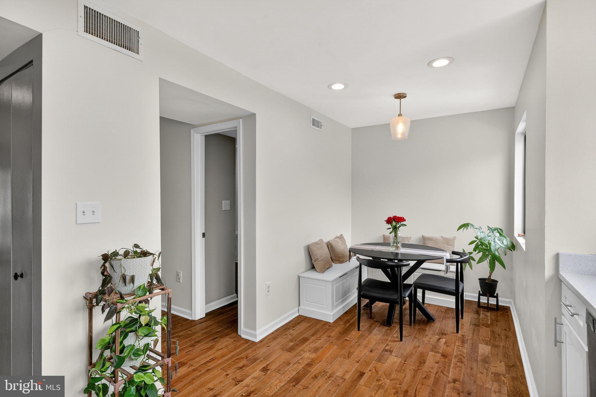 RIPPON LANDING - Residential