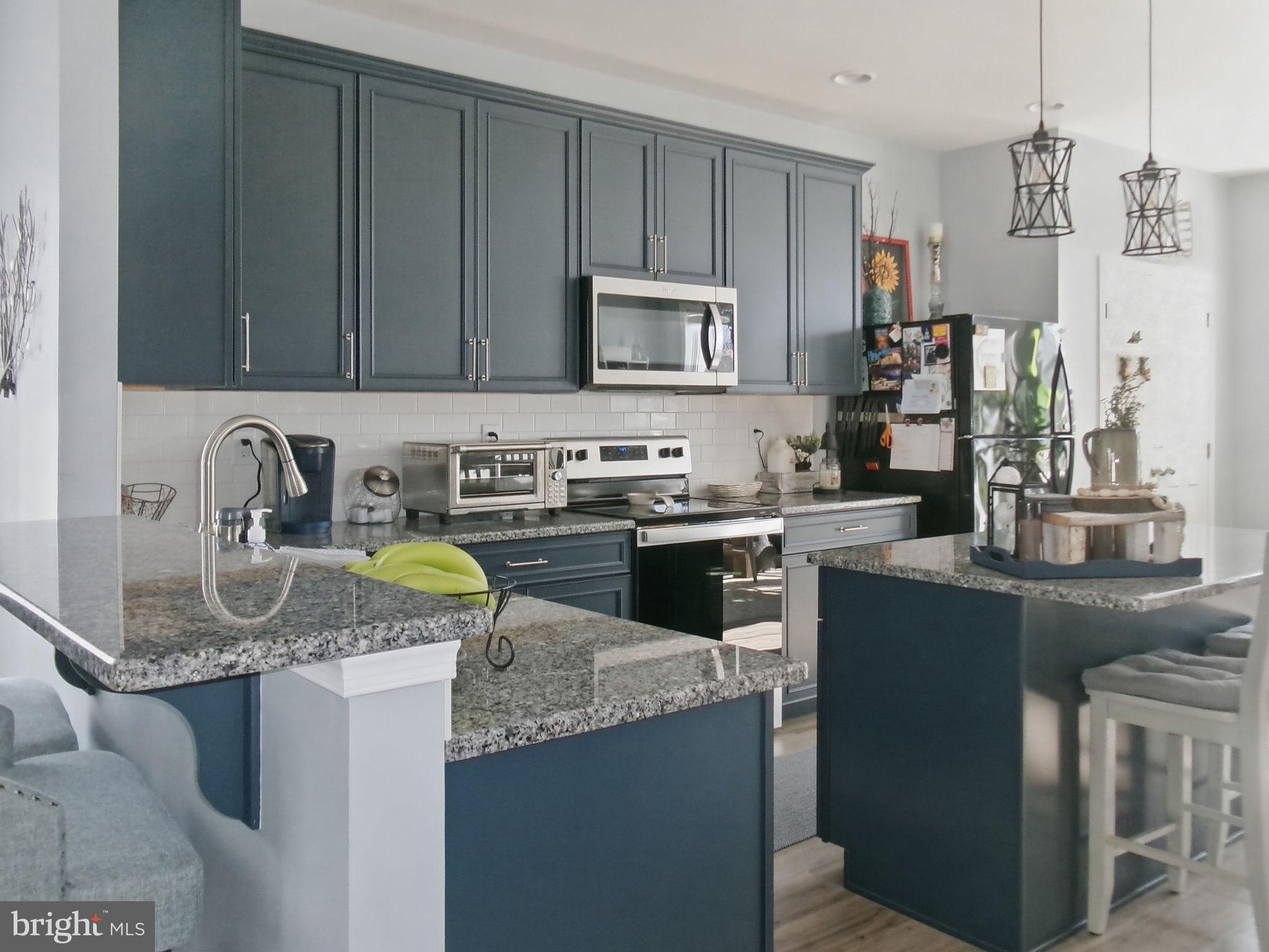 DEVON CREEK - Residential