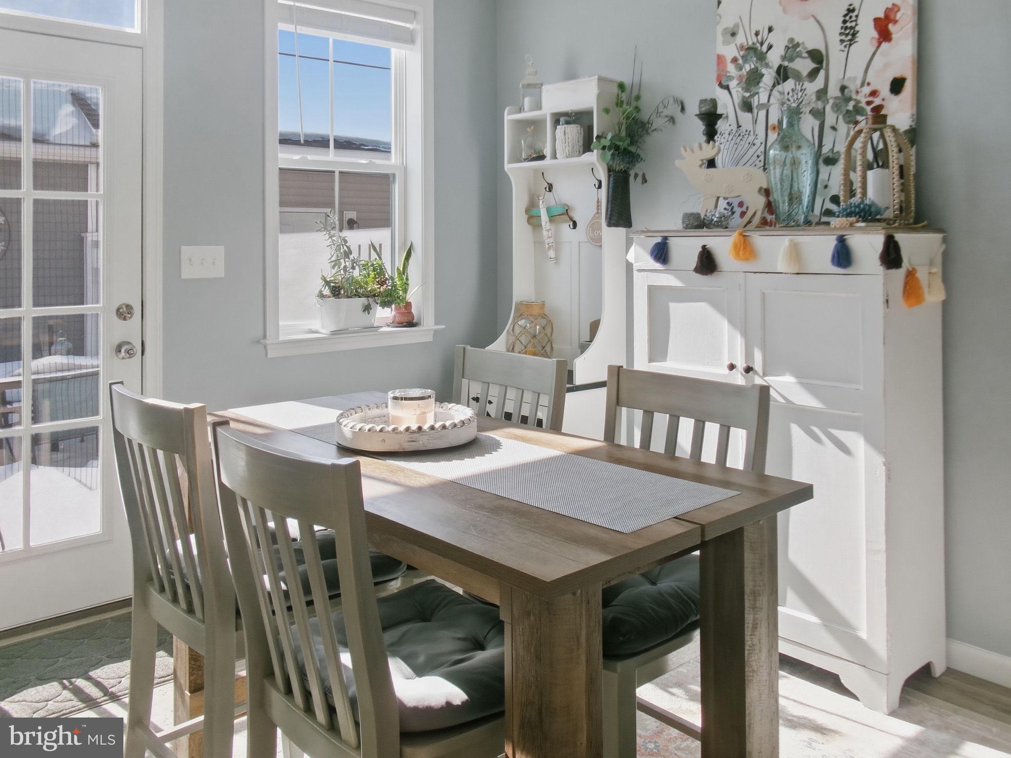 DEVON CREEK - Residential