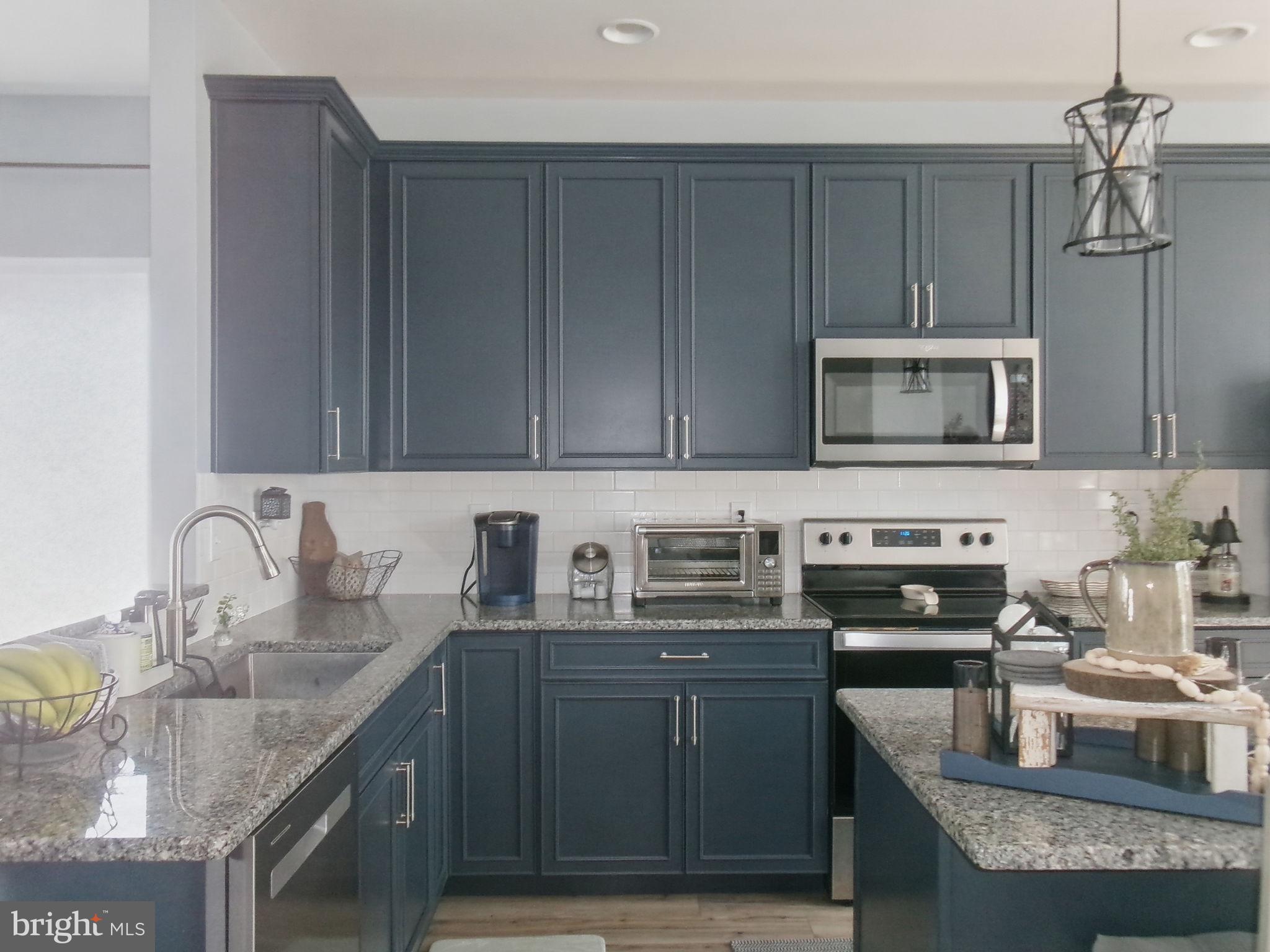 DEVON CREEK - Residential