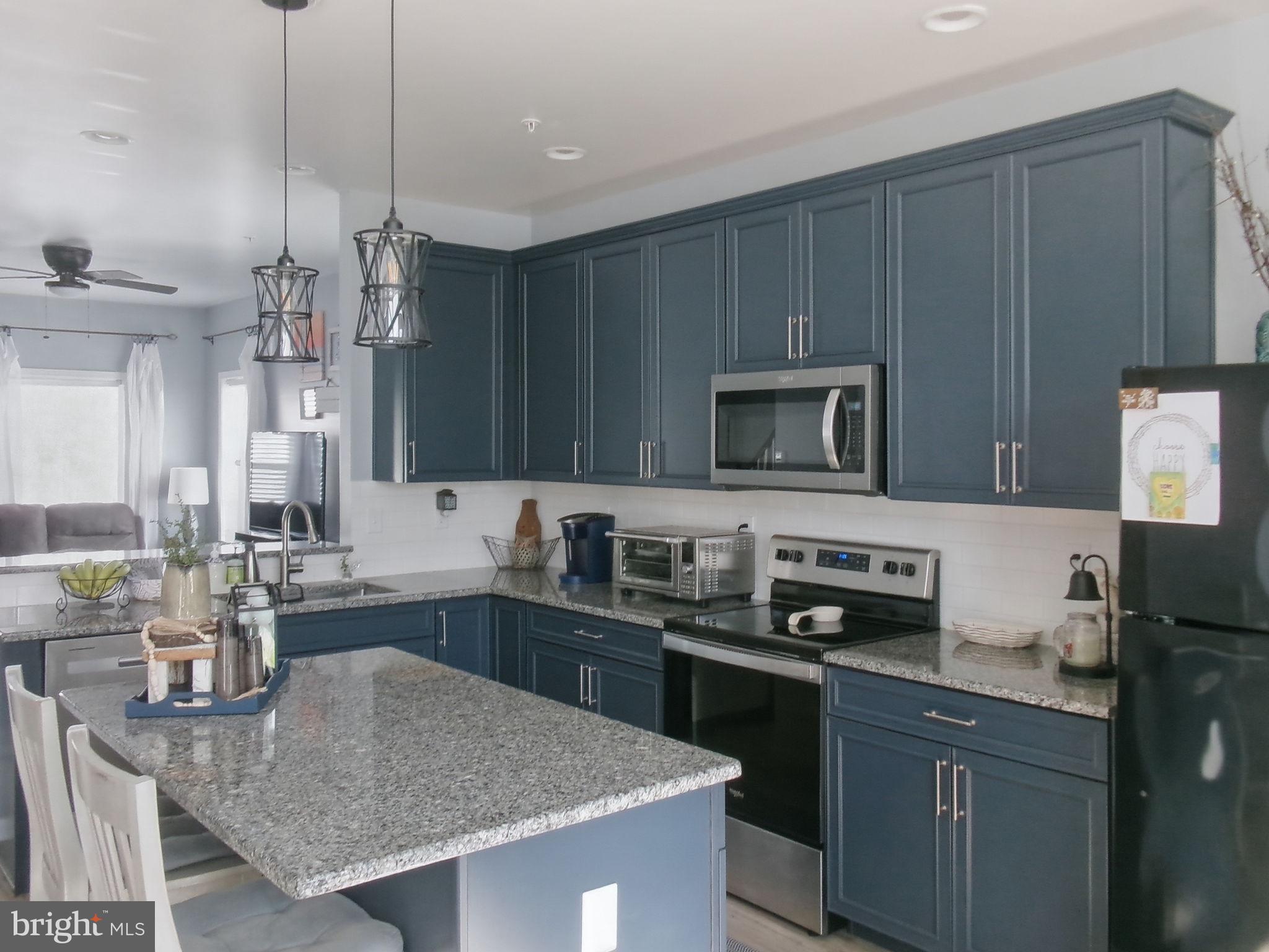 DEVON CREEK - Residential