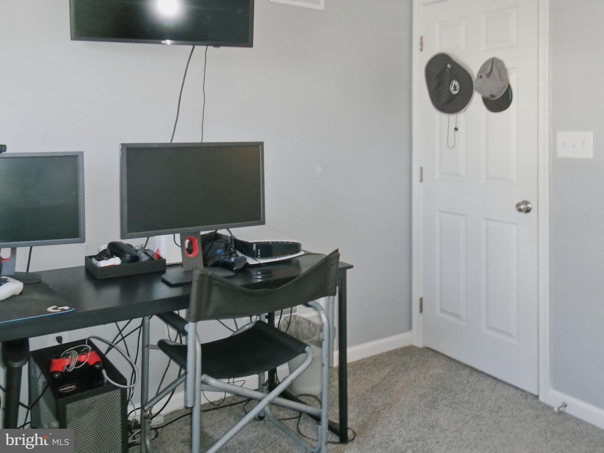 DEVON CREEK - Residential