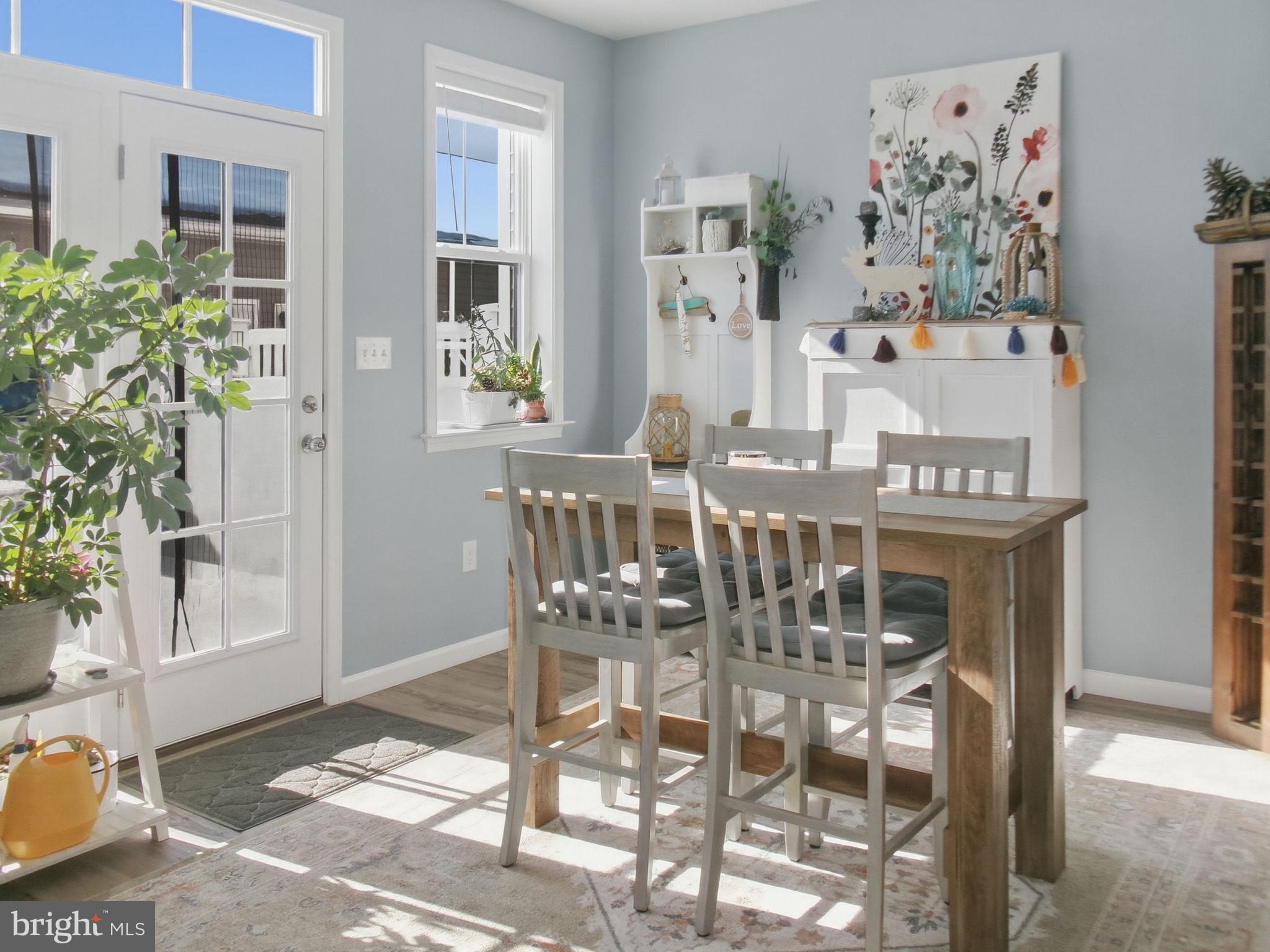 DEVON CREEK - Residential