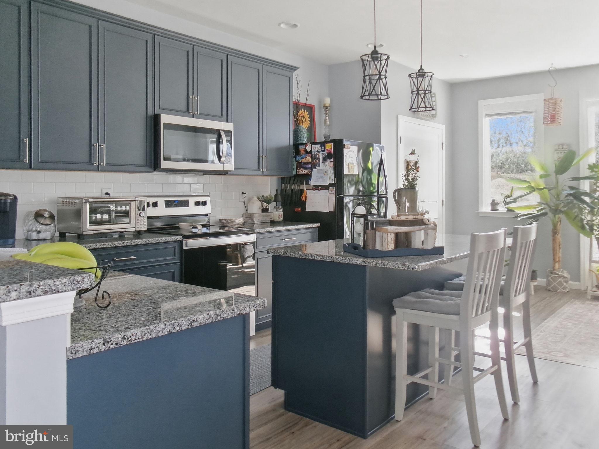 DEVON CREEK - Residential