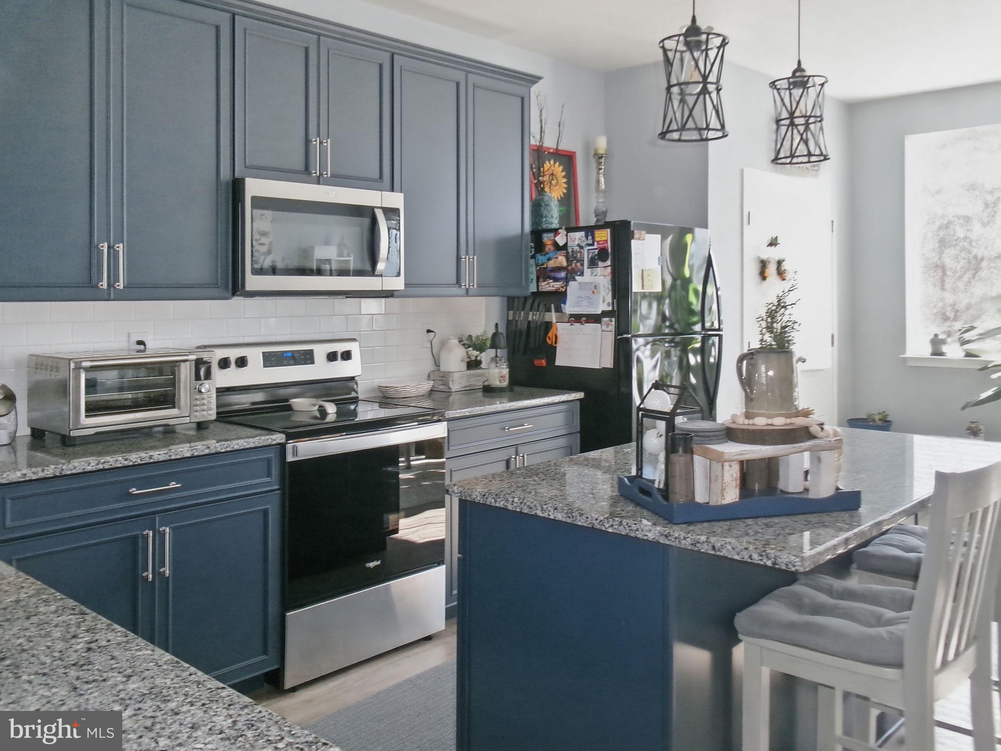 DEVON CREEK - Residential