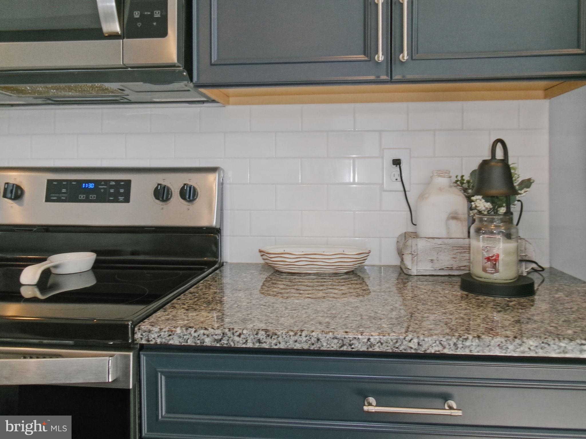 DEVON CREEK - Residential