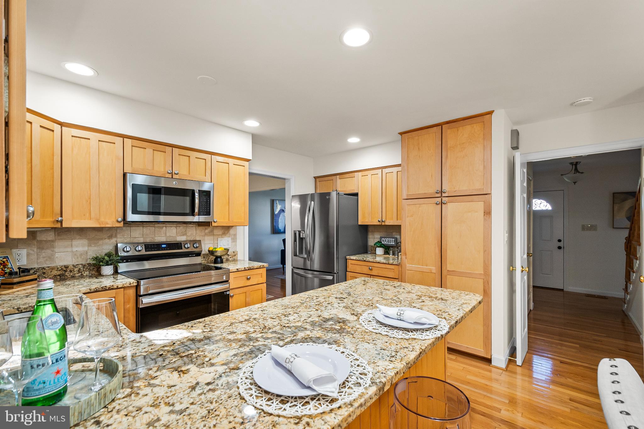 BURKE CENTRE - Residential