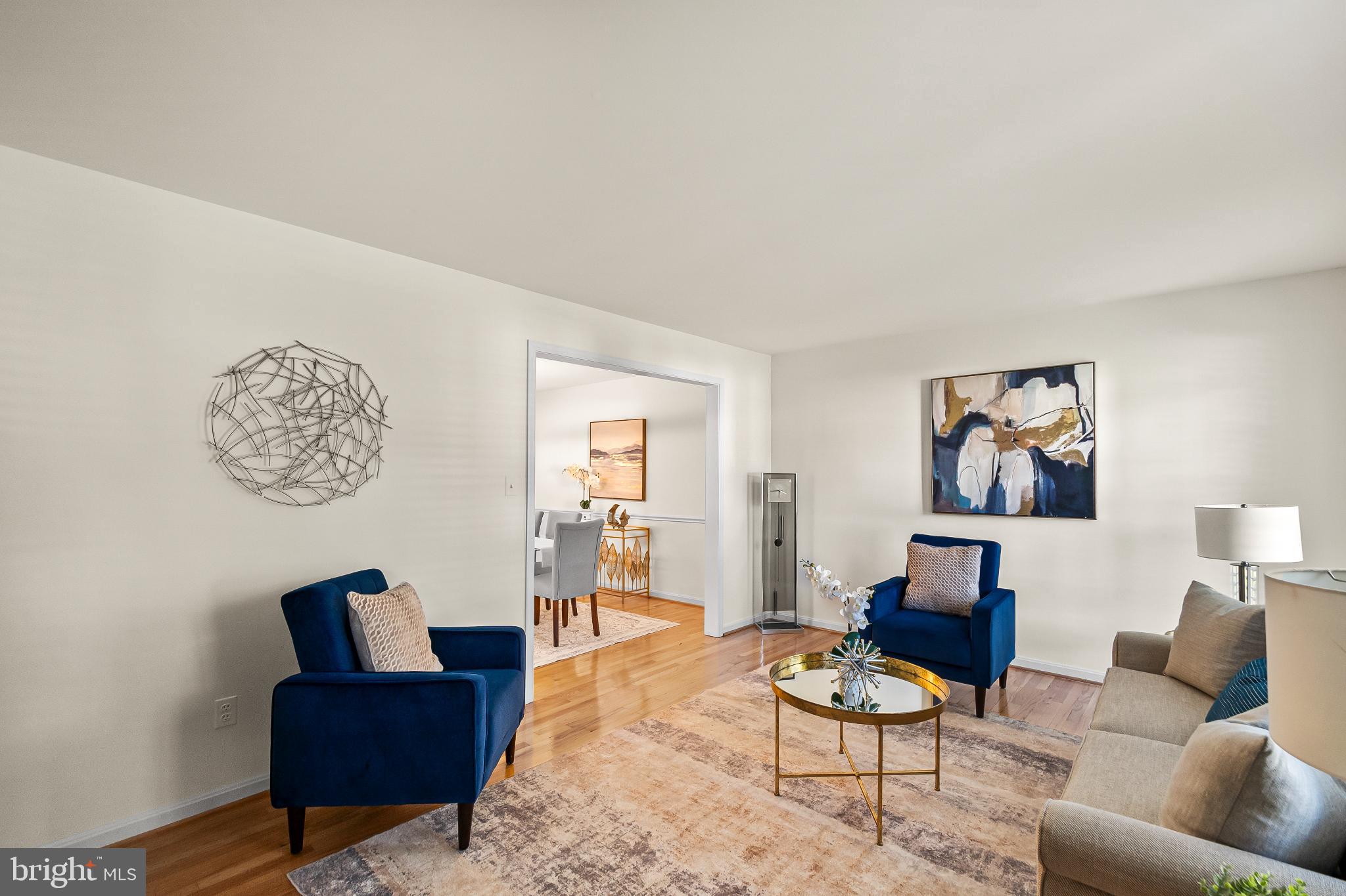 6003 LINCOLNWOOD COURT