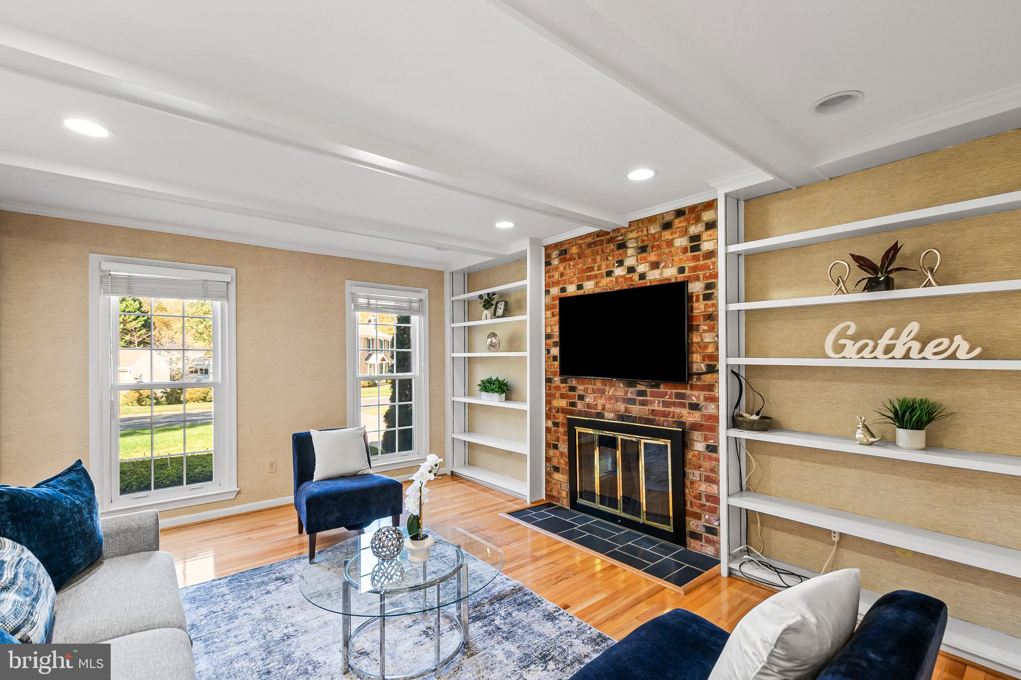 BURKE CENTRE - Residential