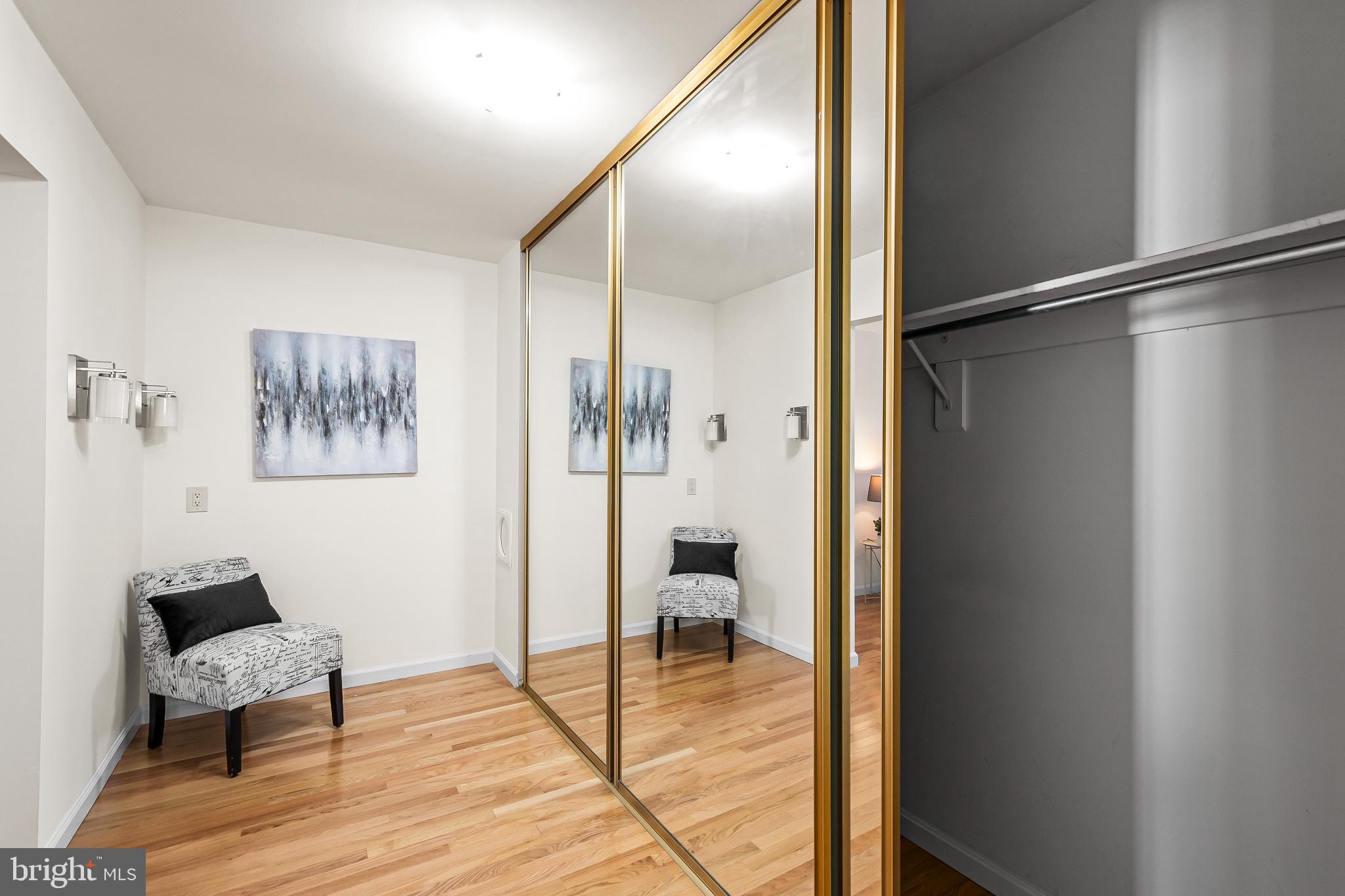 BURKE CENTRE - Residential